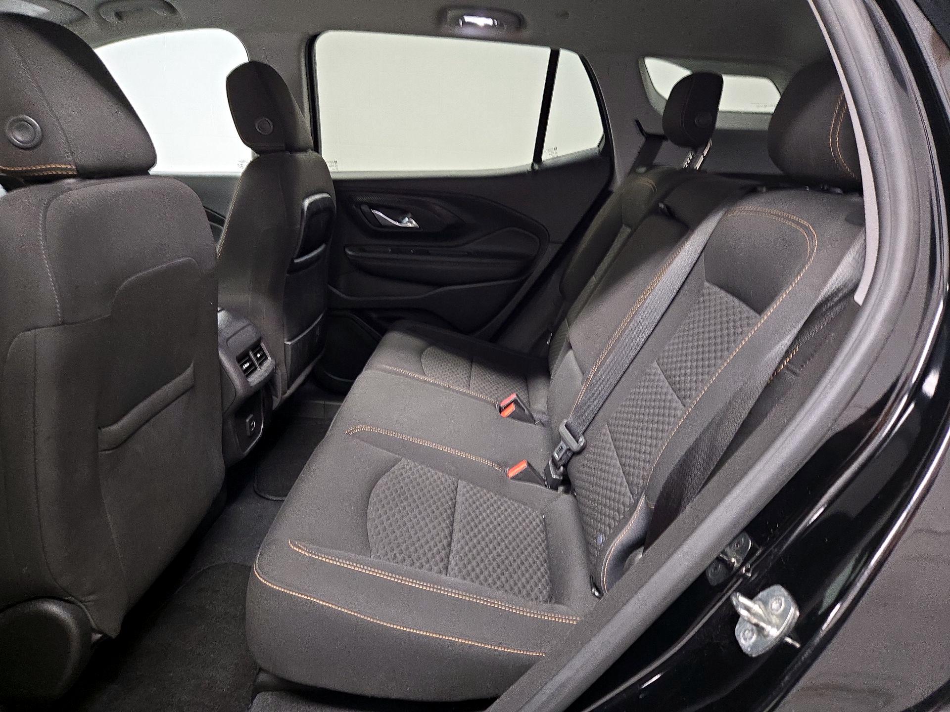 Thumbnail: 2020 GMC Terrain - 19