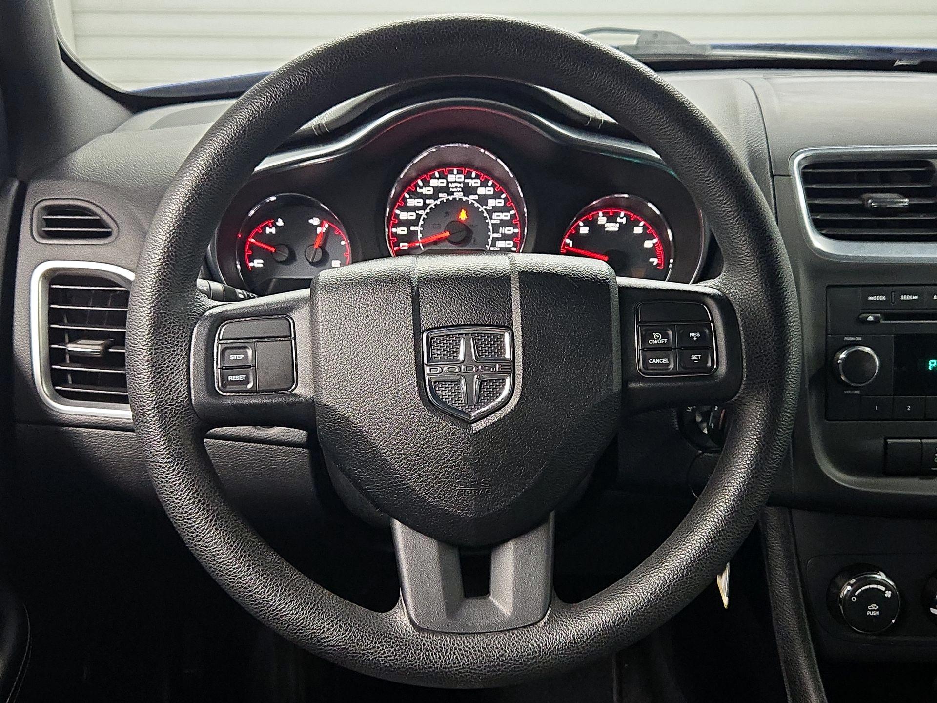 Thumbnail: 2013 Dodge Avenger - 10