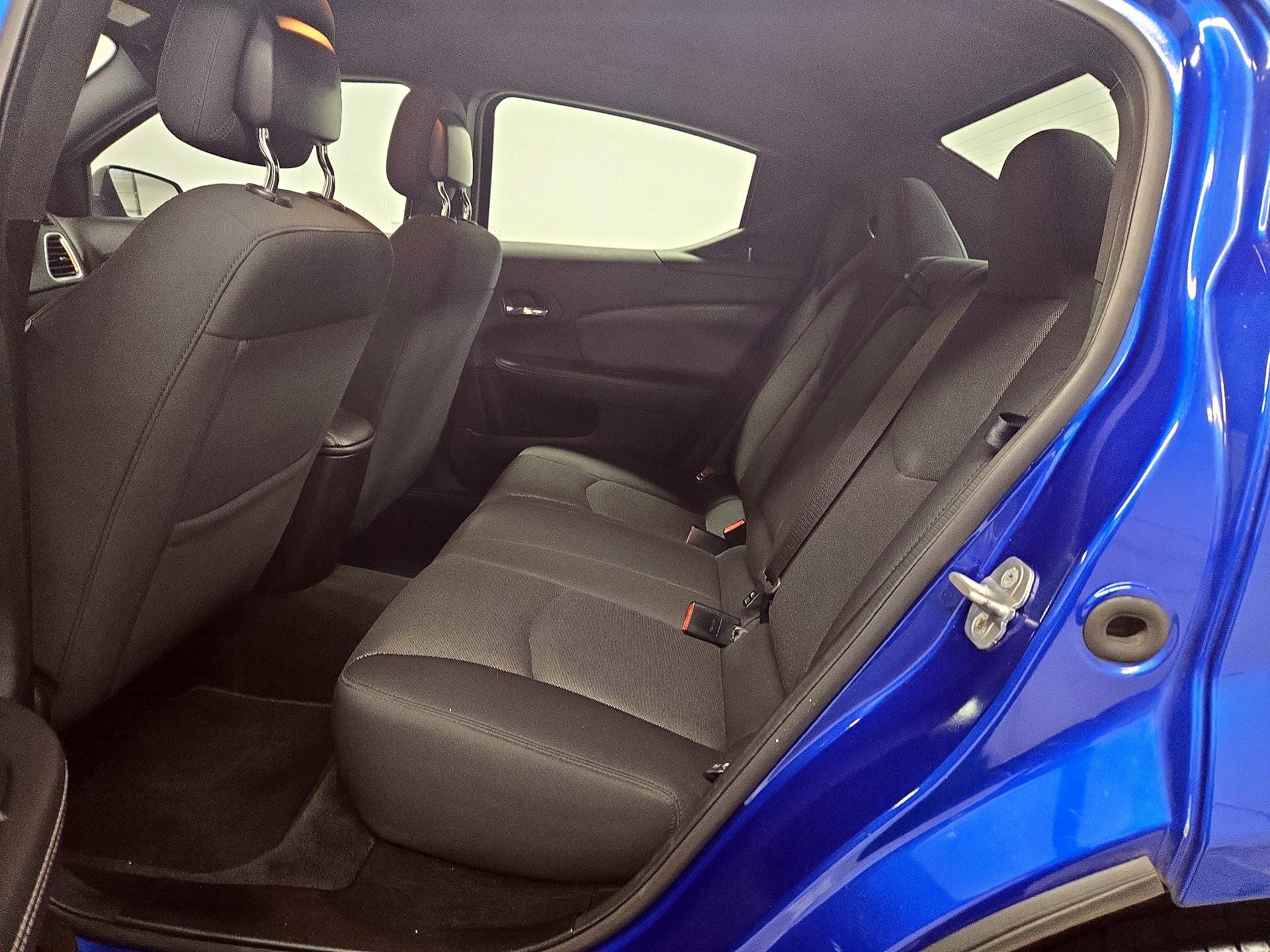 Thumbnail: 2013 Dodge Avenger - 18