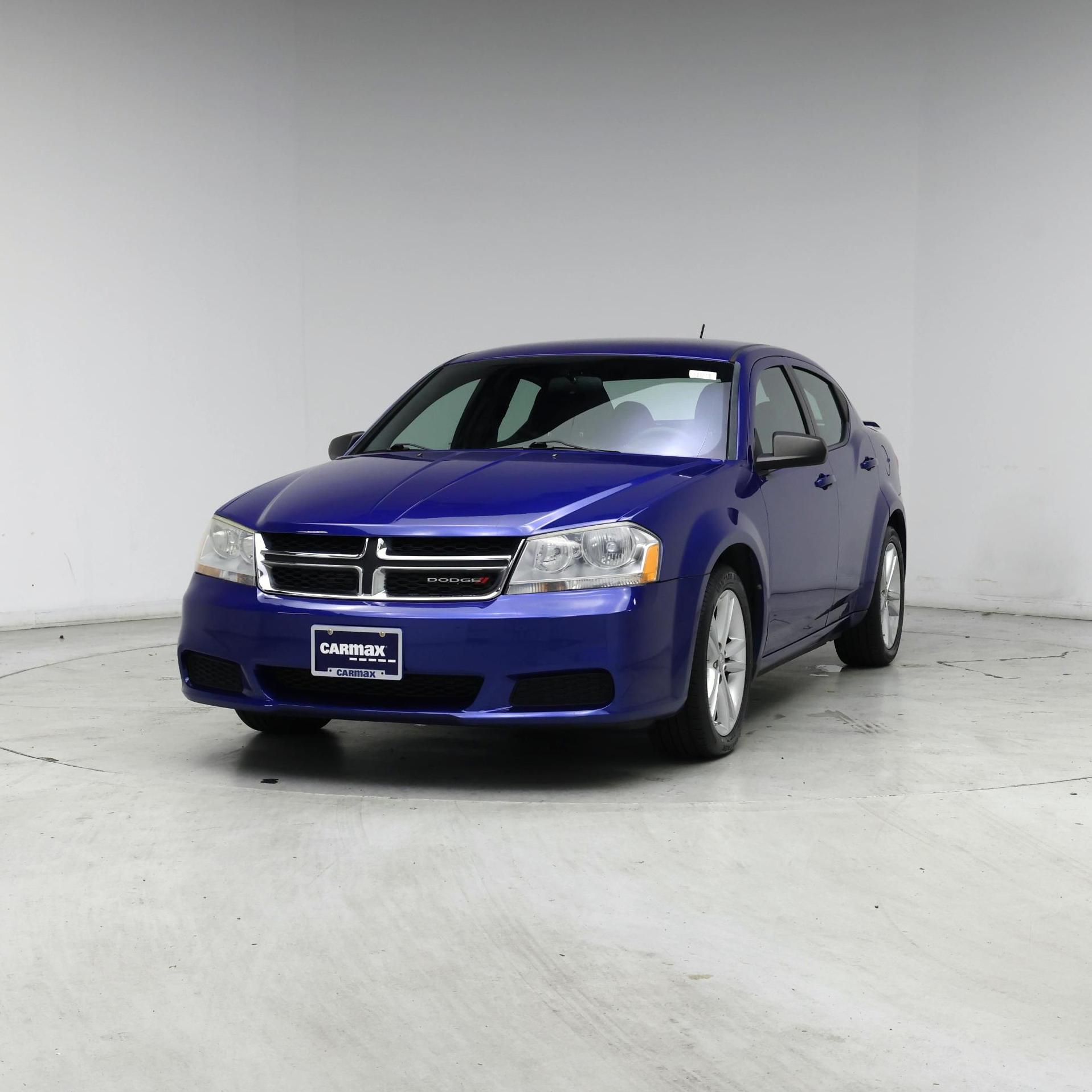 Thumbnail: 2013 Dodge Avenger - 4