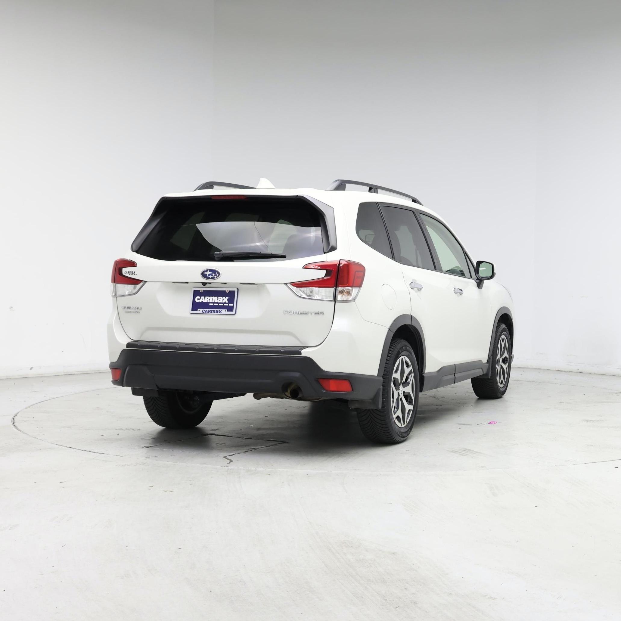 Thumbnail: 2019 Subaru Forester - 8