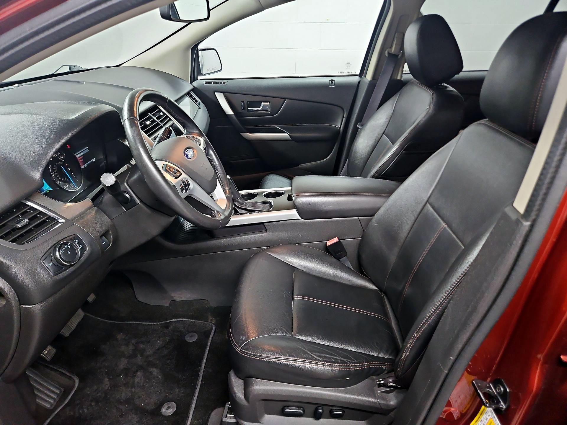 Thumbnail: 2014 Ford Edge - 11