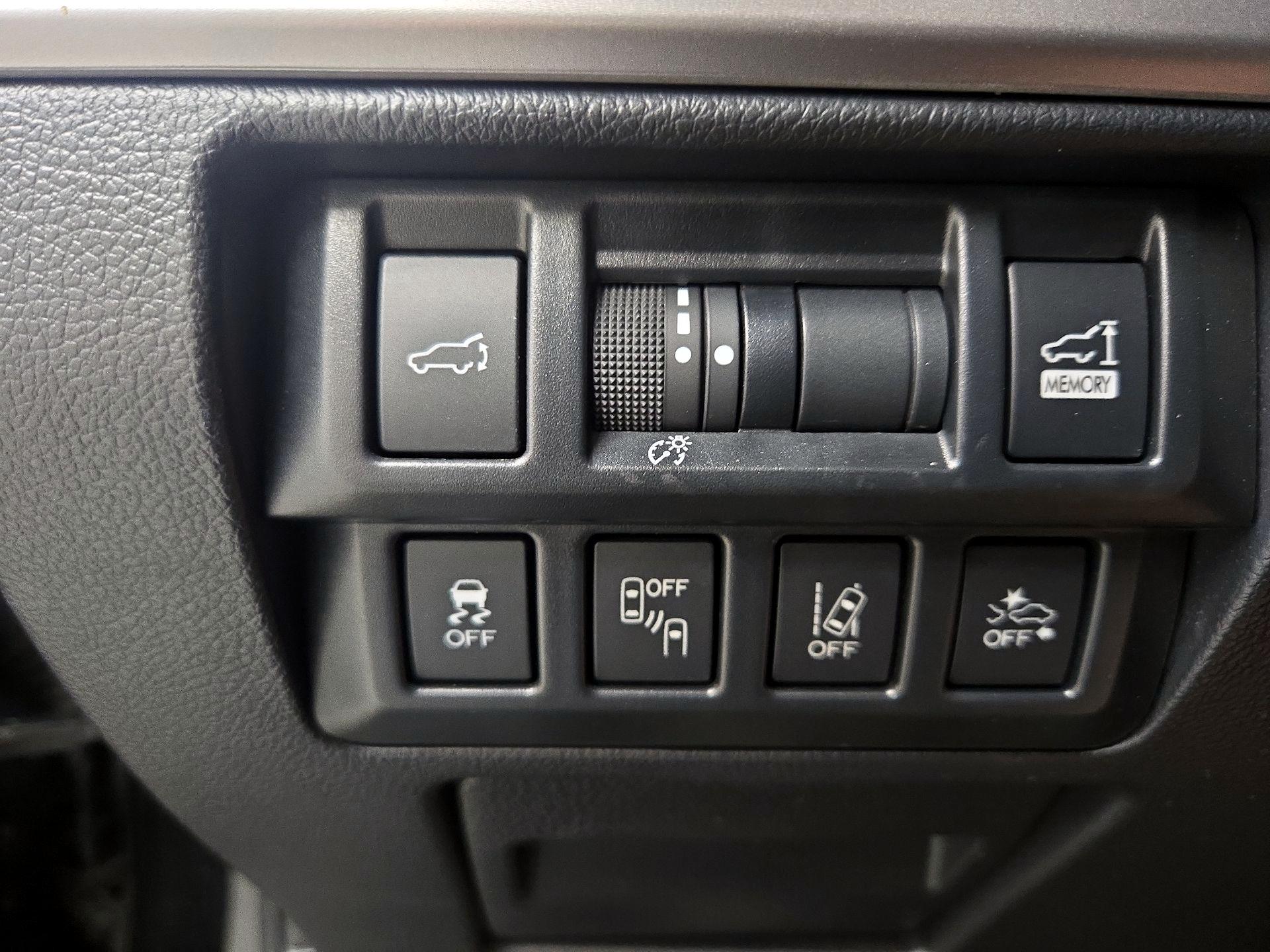 Thumbnail: 2019 Subaru Outback - 13