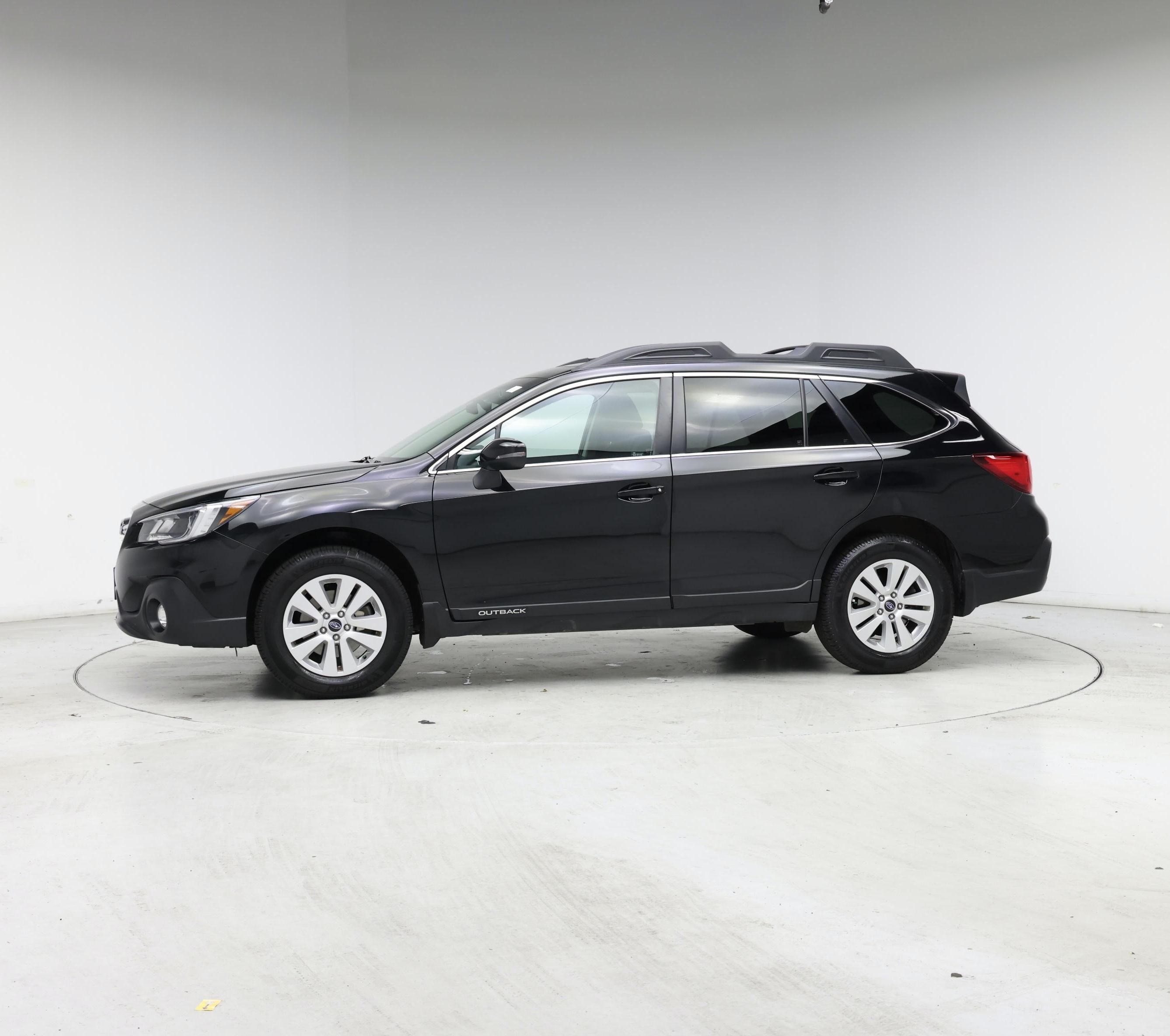 Thumbnail: 2019 Subaru Outback - 3