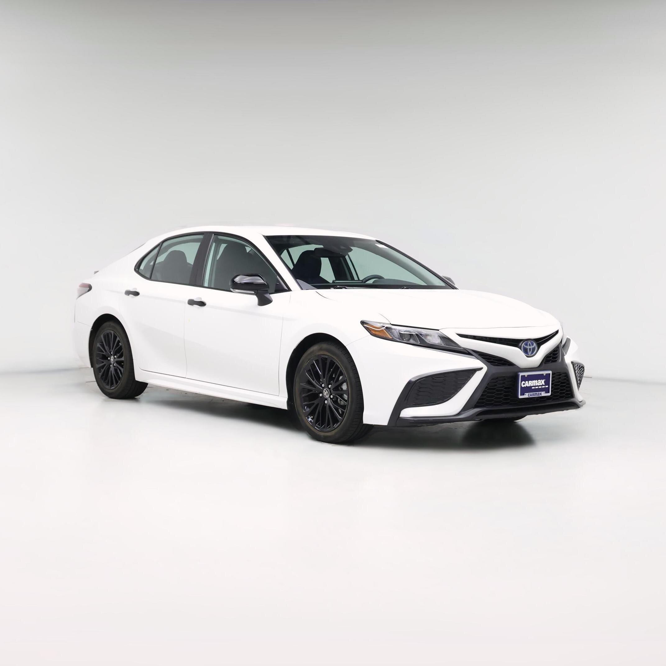 Thumbnail: 2022 Toyota Camry - 1