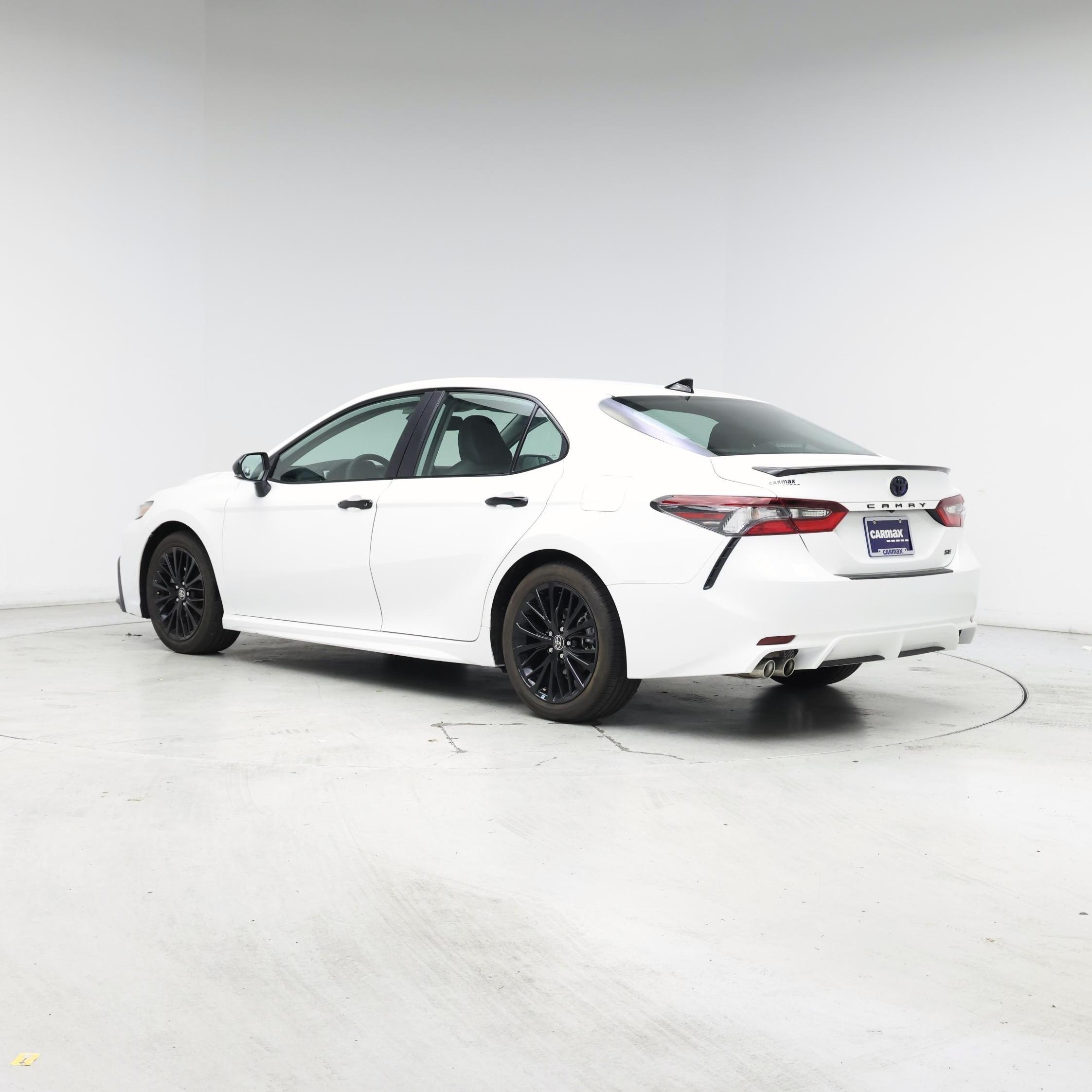 Thumbnail: 2022 Toyota Camry - 2