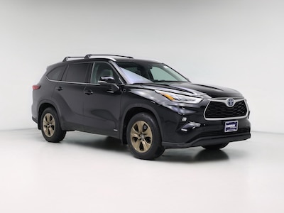 Blue 2022 Toyota Highlander Hybrid XLE Bronze