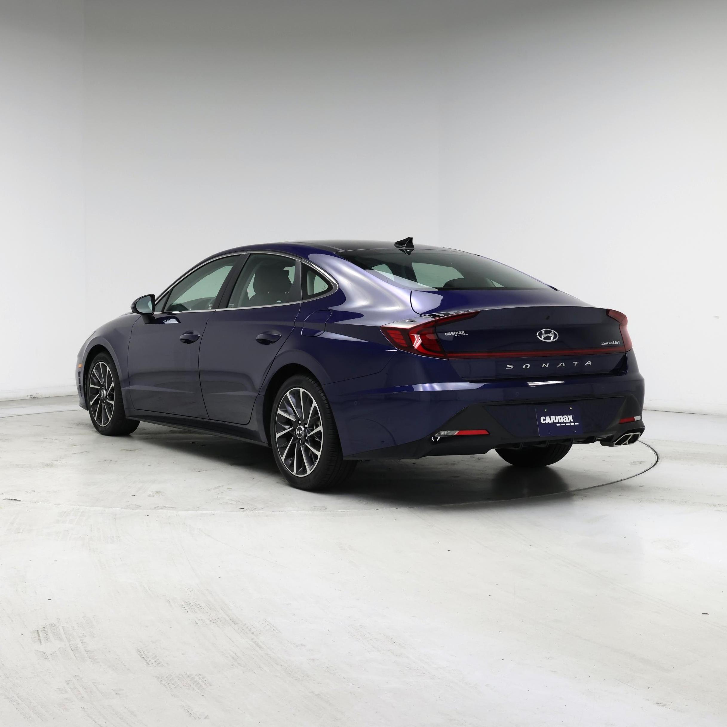 Thumbnail: 2022 Hyundai Sonata - 2