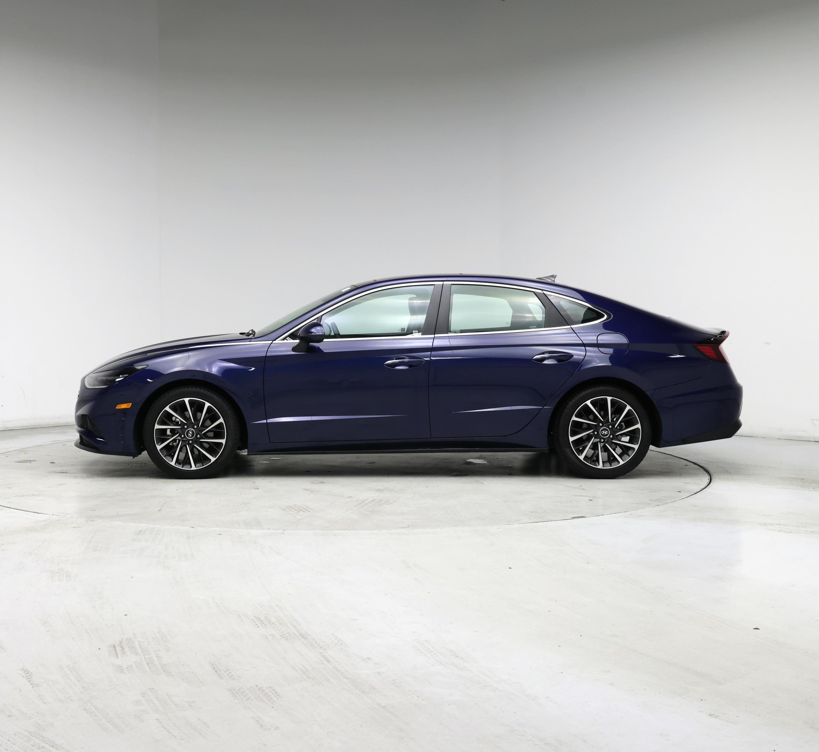 Thumbnail: 2022 Hyundai Sonata - 3