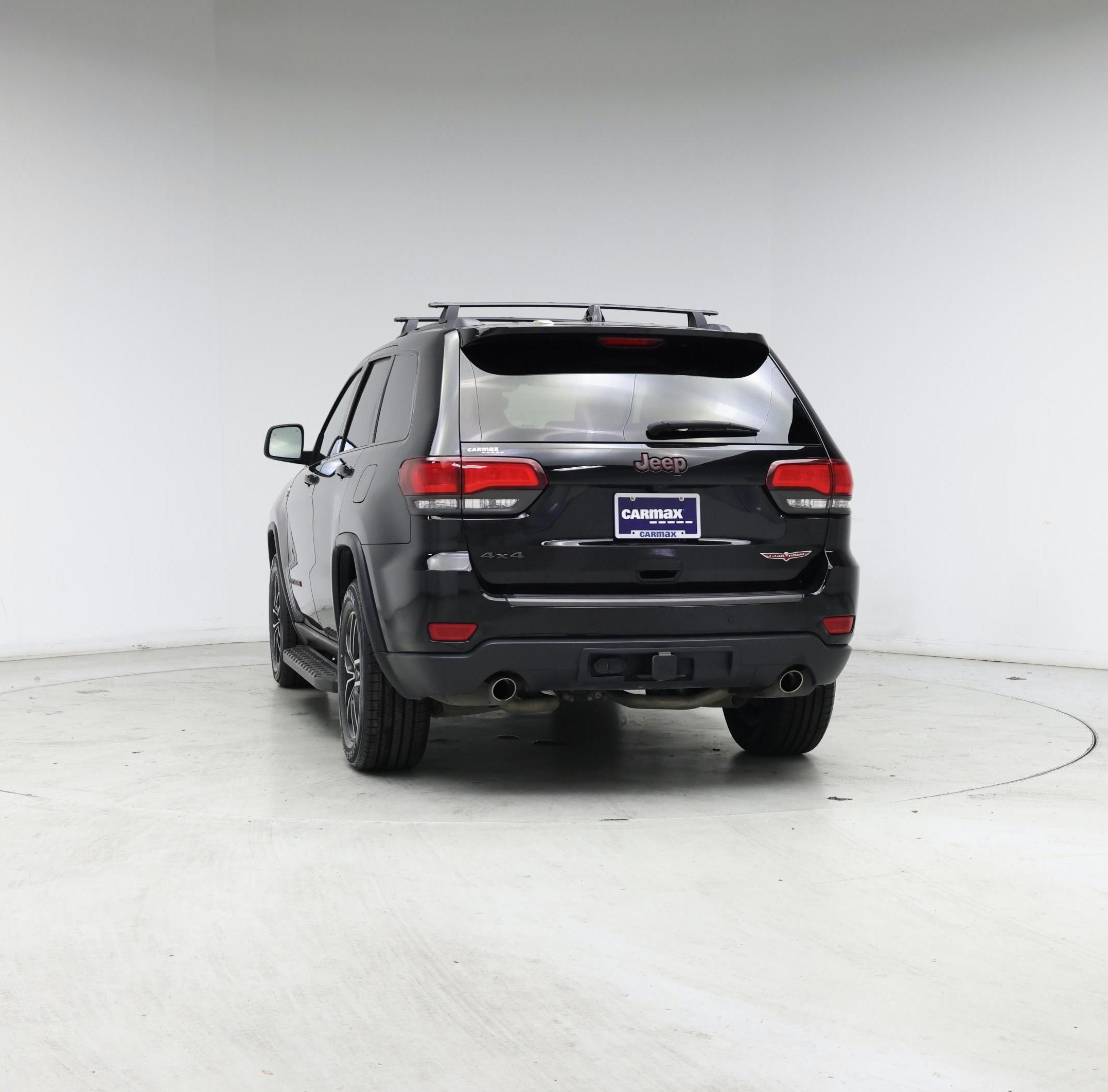 Thumbnail: 2020 Jeep Grand Cherokee - 6