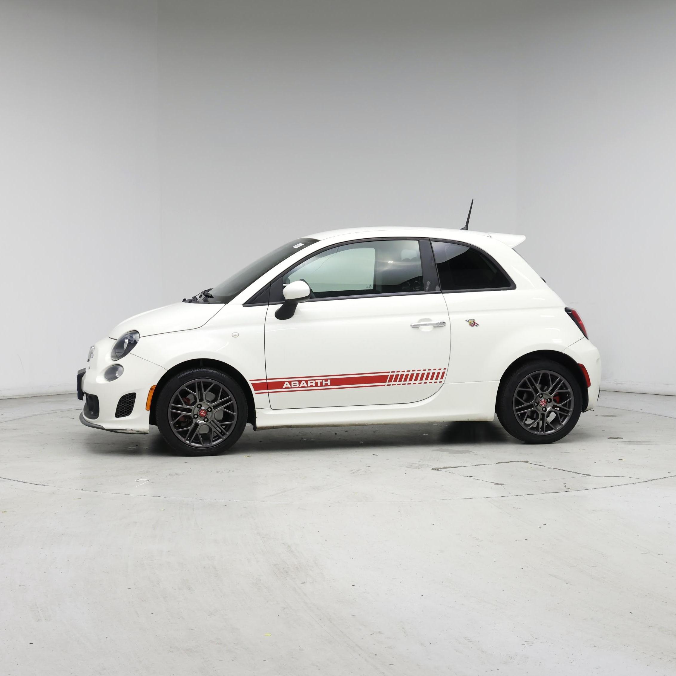 Thumbnail: 2015 Fiat 500 - 3