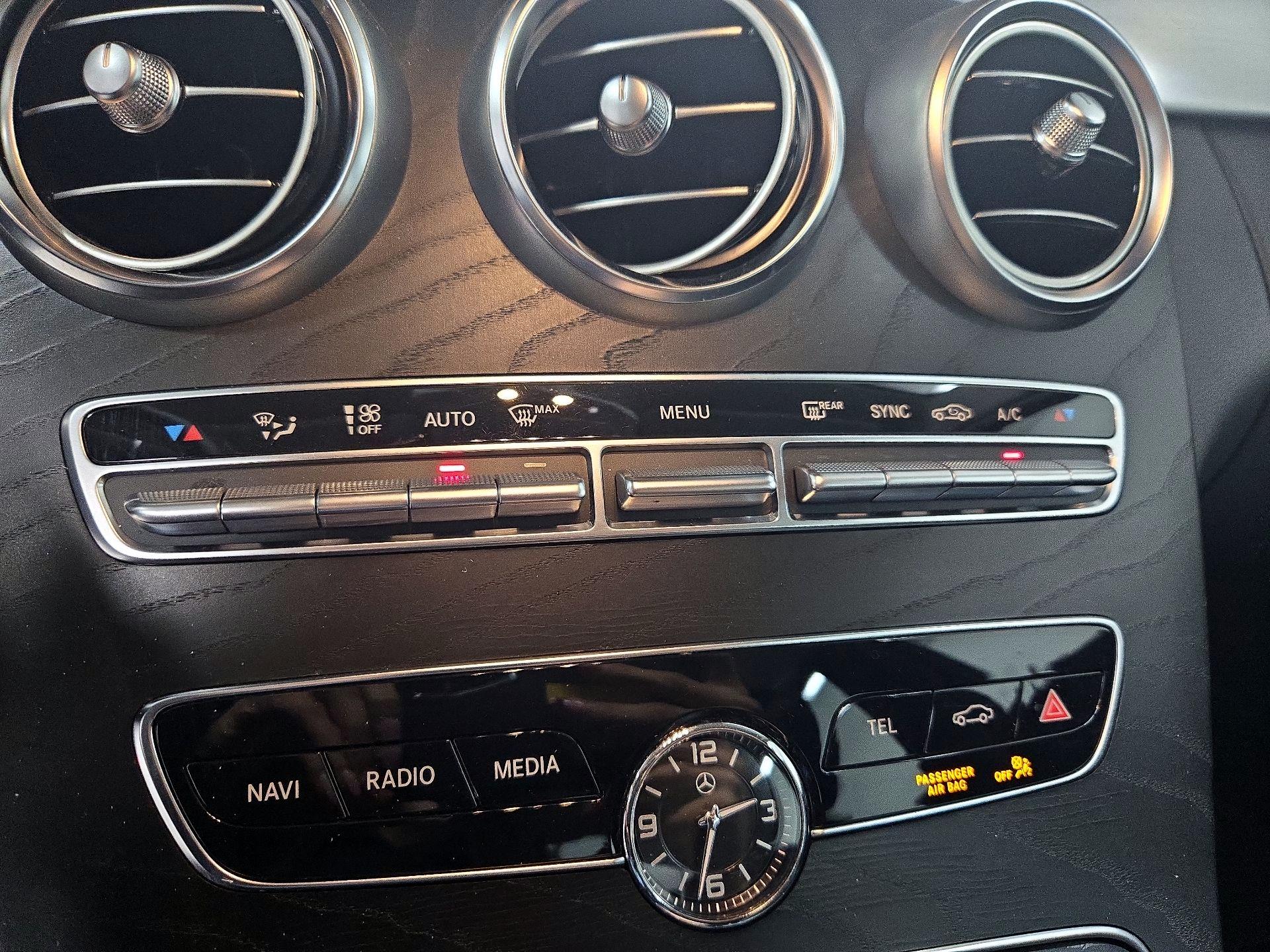 Thumbnail: 2019 Mercedes-Benz C-Class - 16