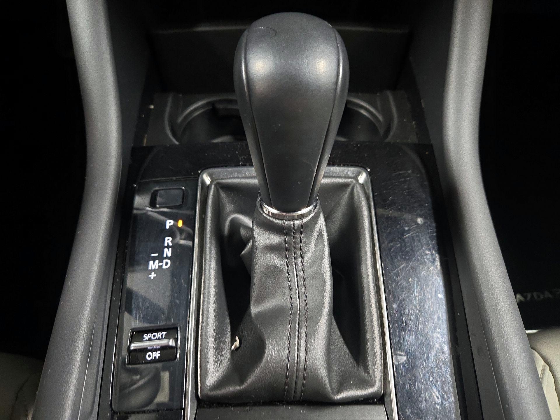 Thumbnail: 2019 Mazda Mazda3 - 17
