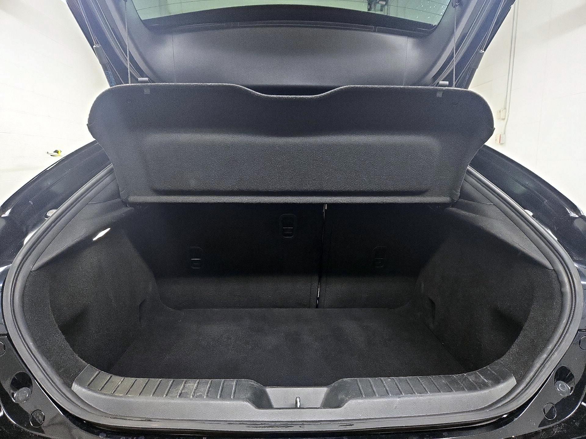 Thumbnail: 2019 Mazda Mazda3 - 20