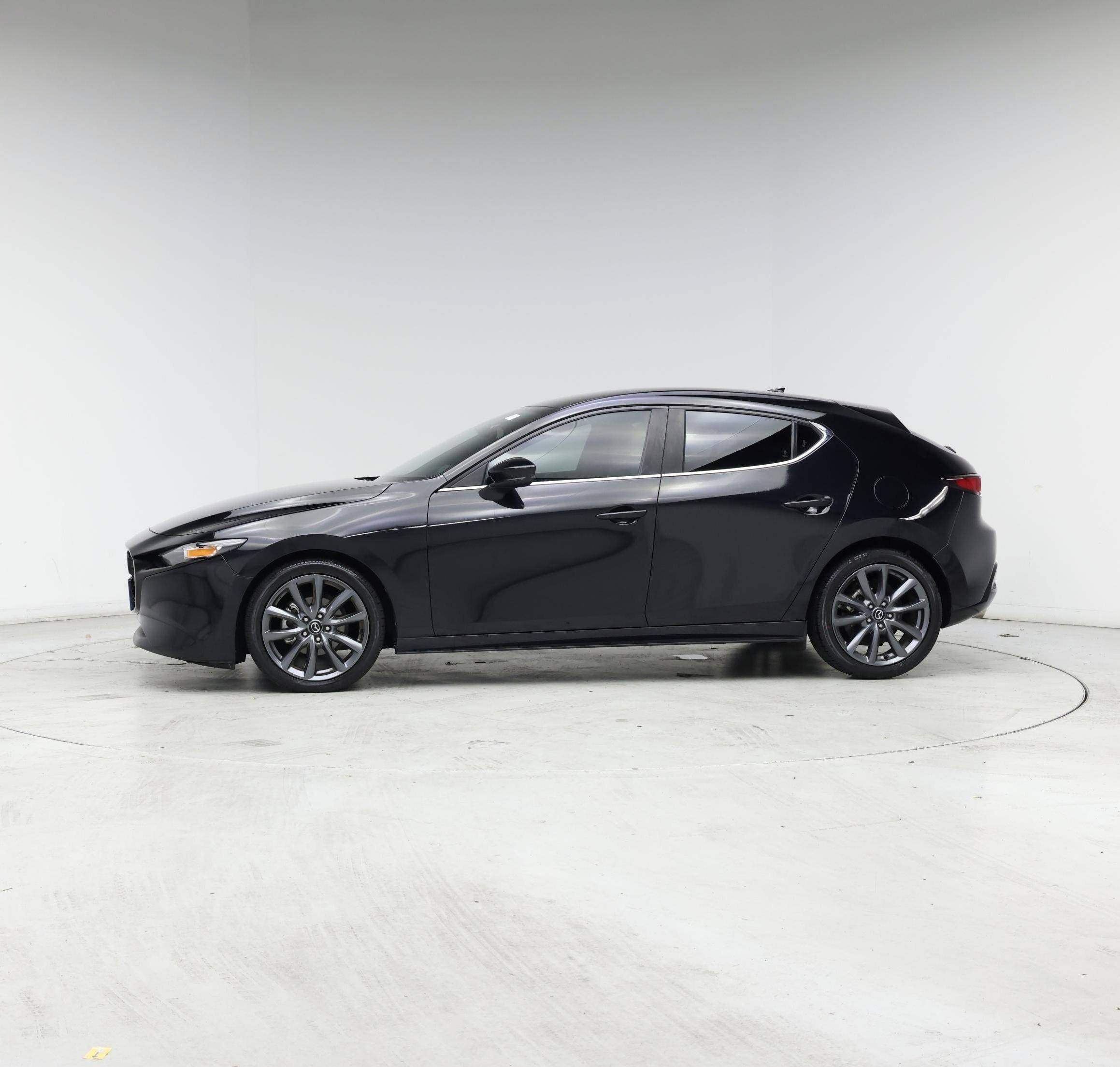 Thumbnail: 2019 Mazda Mazda3 - 3