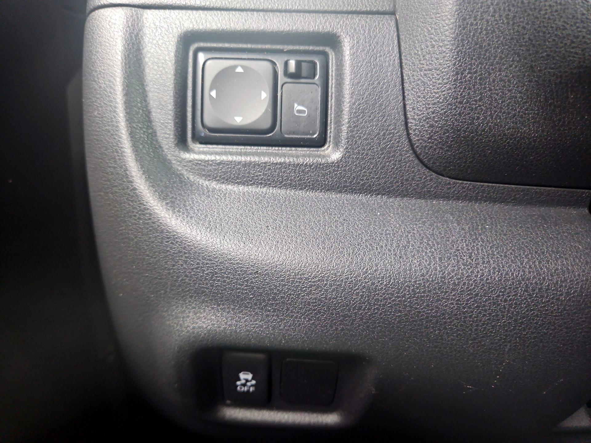 Thumbnail: 2019 Nissan Versa - 13