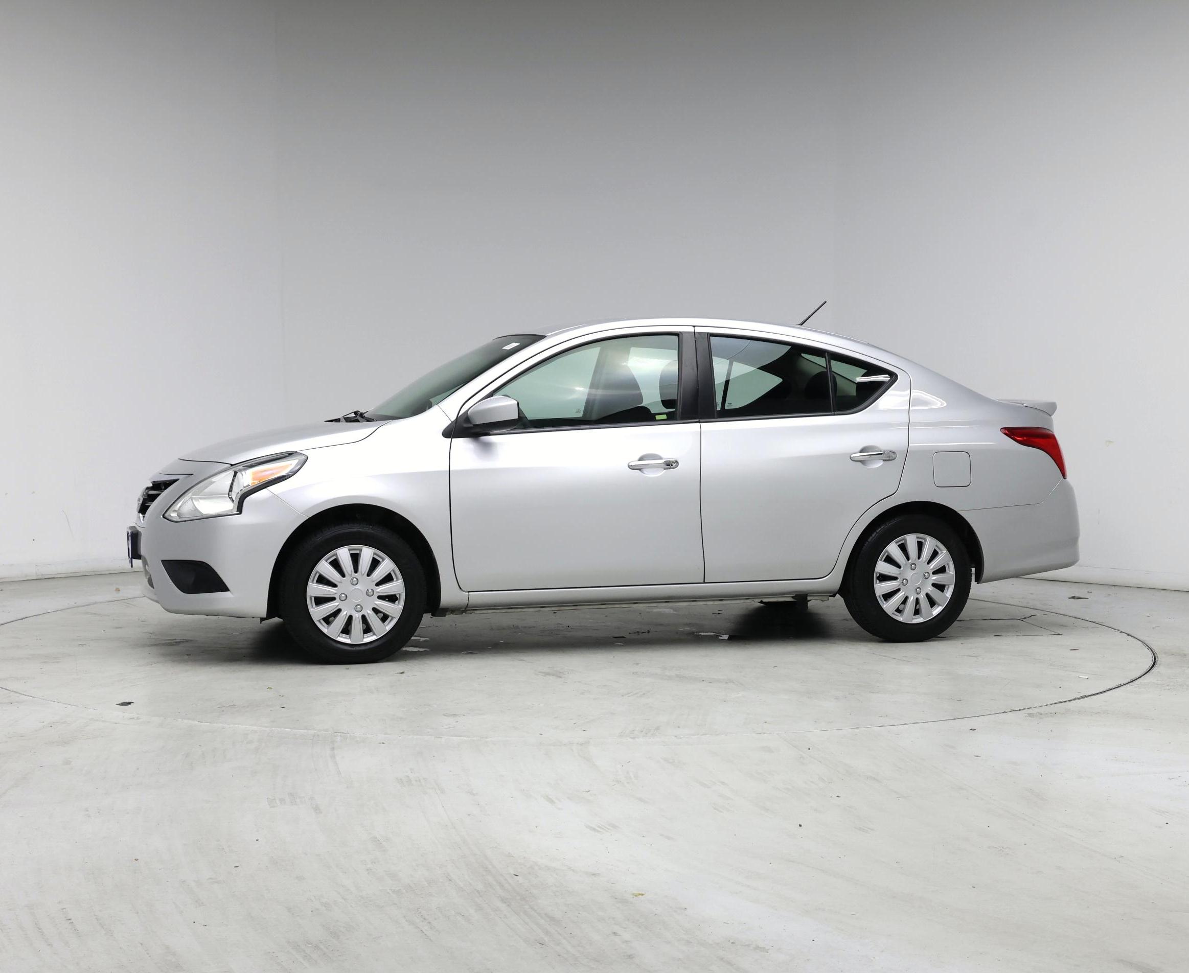 Thumbnail: 2019 Nissan Versa - 3