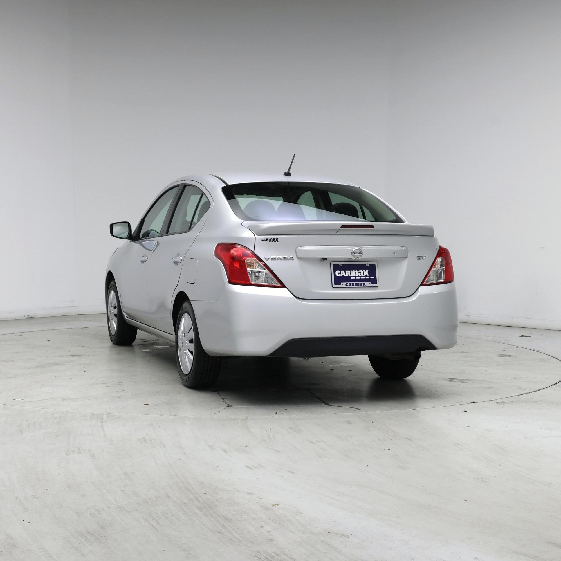 Thumbnail: 2019 Nissan Versa - 6