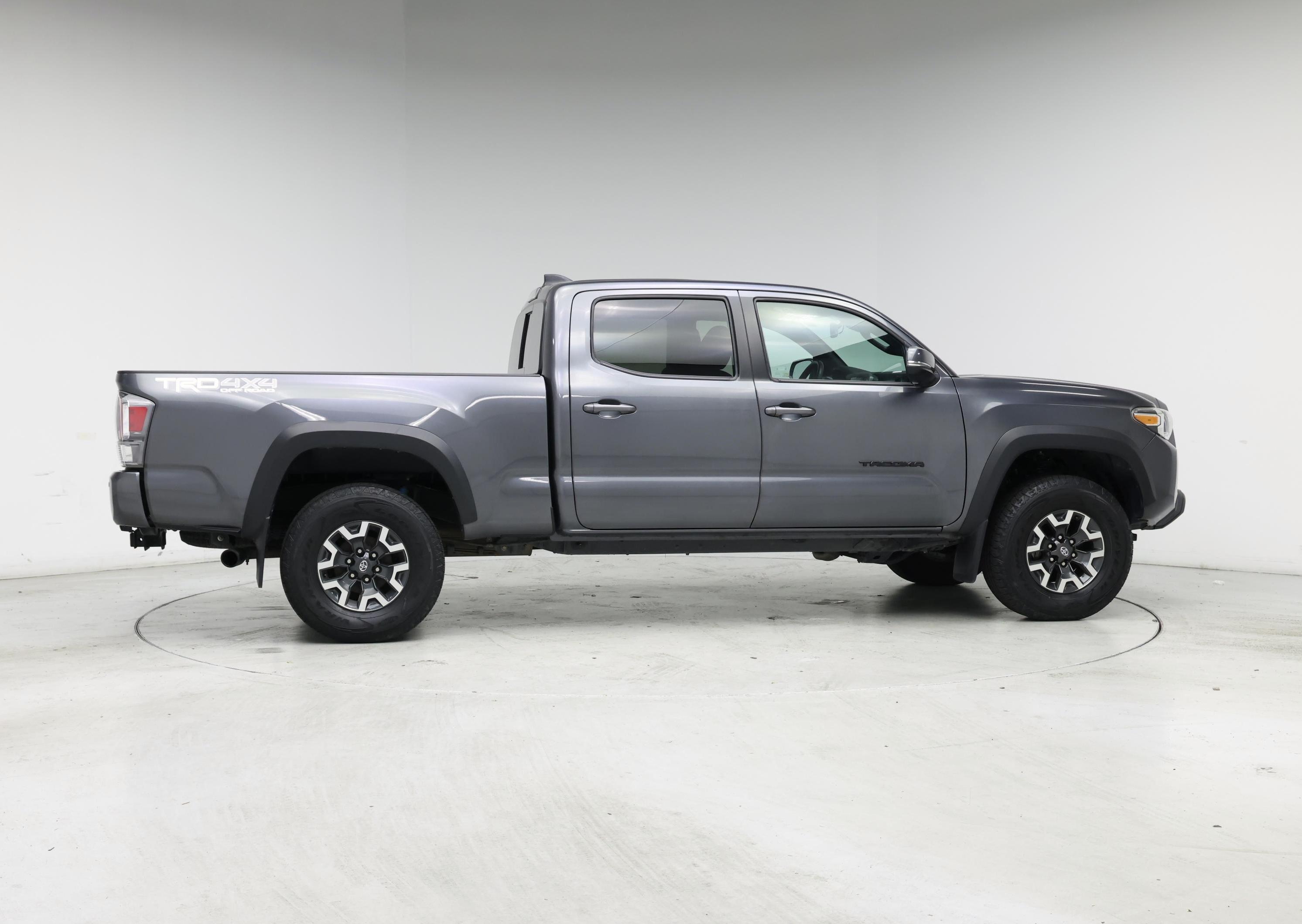 Thumbnail: 2021 Toyota Tacoma - 7