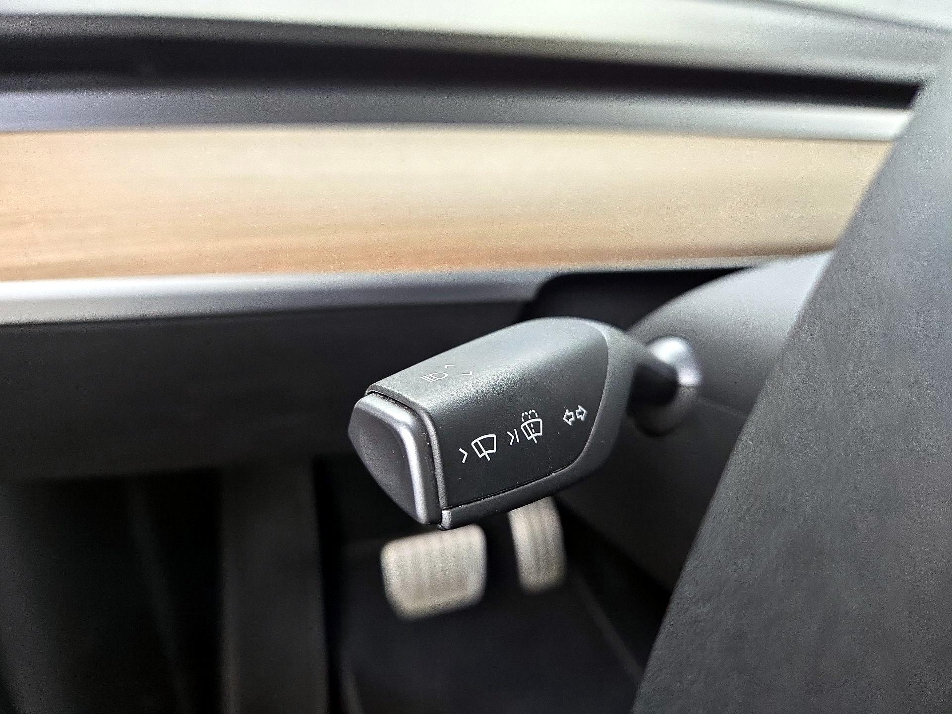 Thumbnail: 2022 Tesla Model Y - 13