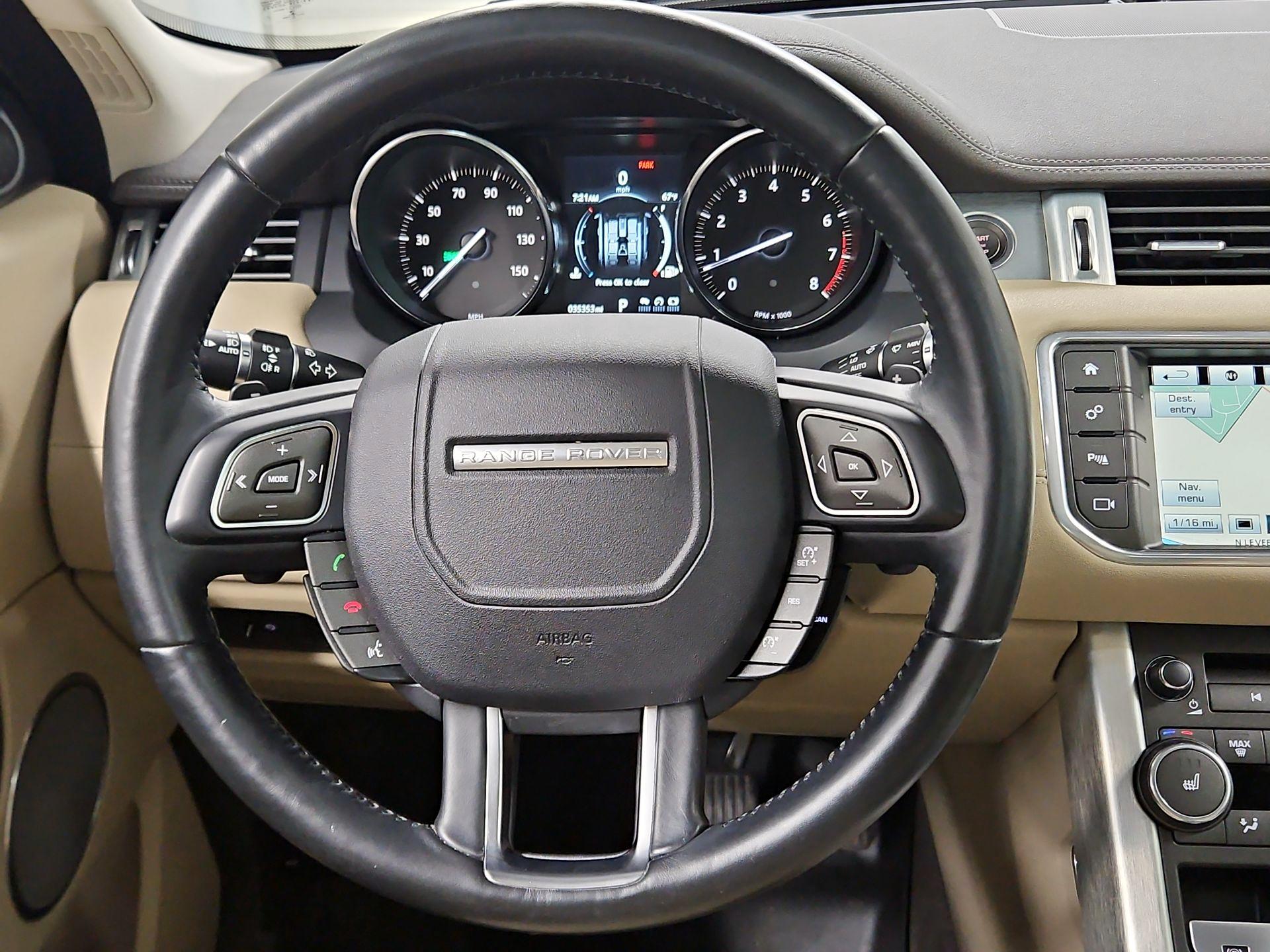 Thumbnail: 2016 Land Rover Range Rover Evoque - 10