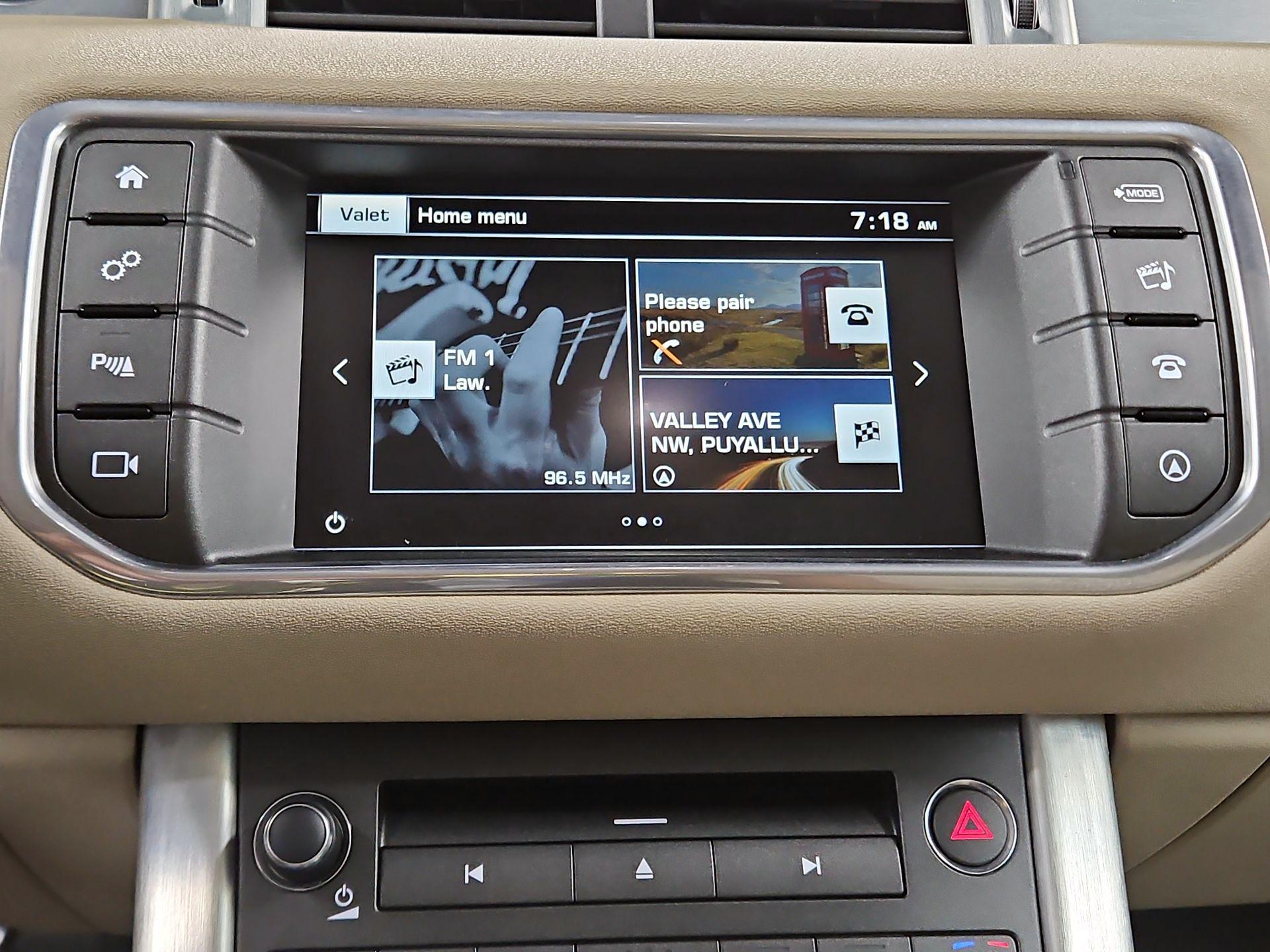 Thumbnail: 2016 Land Rover Range Rover Evoque - 16