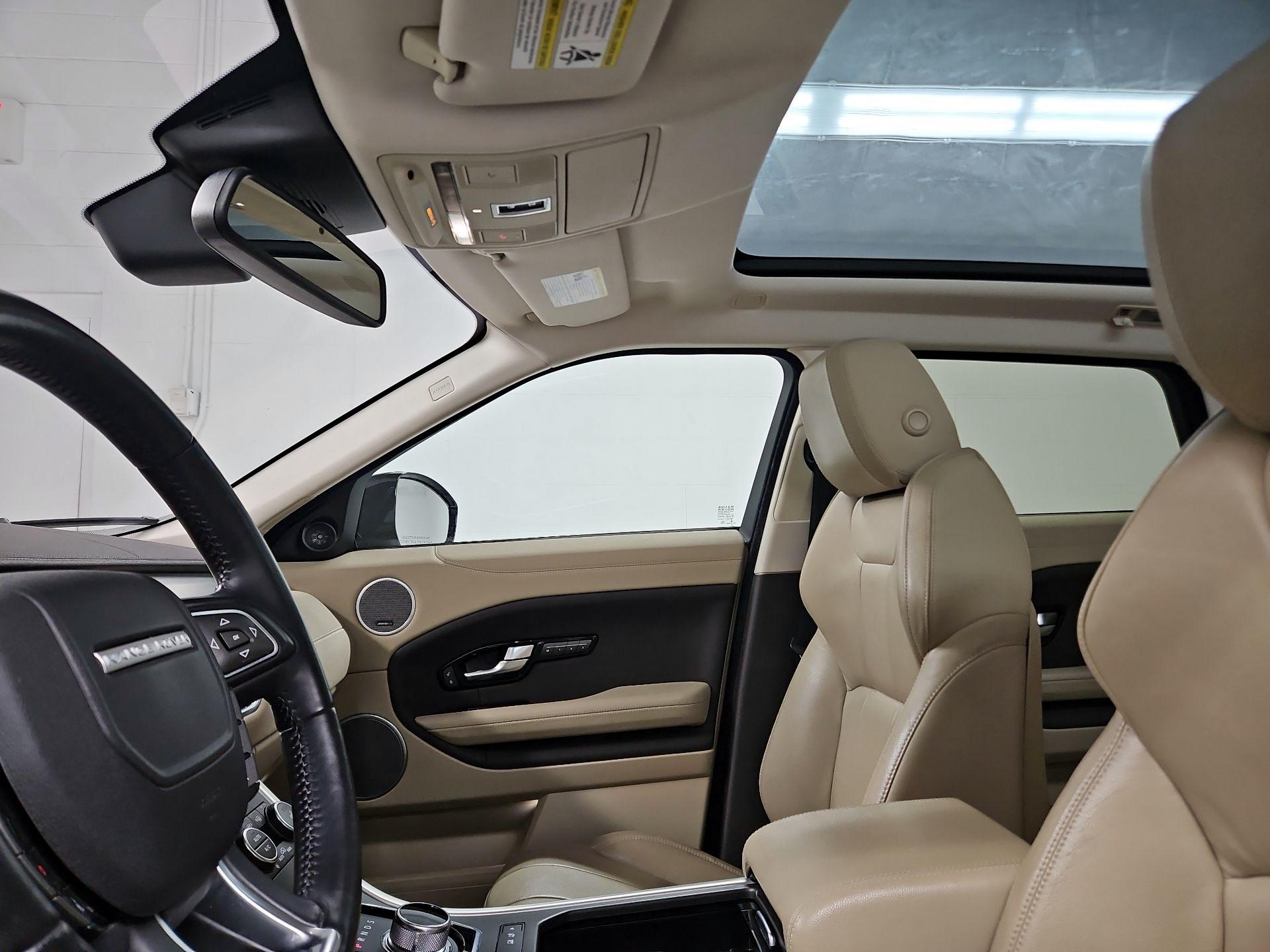 Thumbnail: 2016 Land Rover Range Rover Evoque - 20