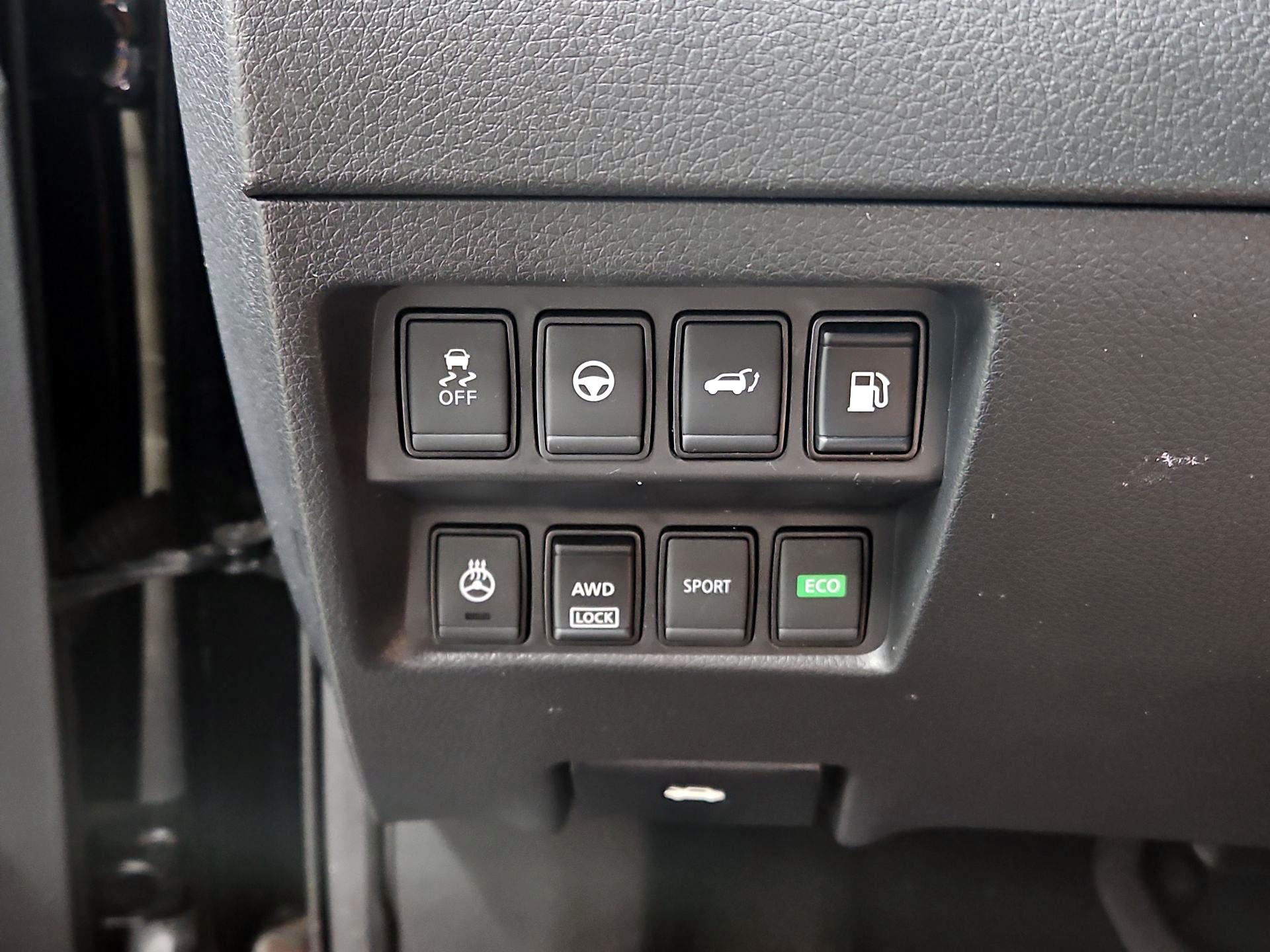 Thumbnail: 2019 Nissan Rogue - 13