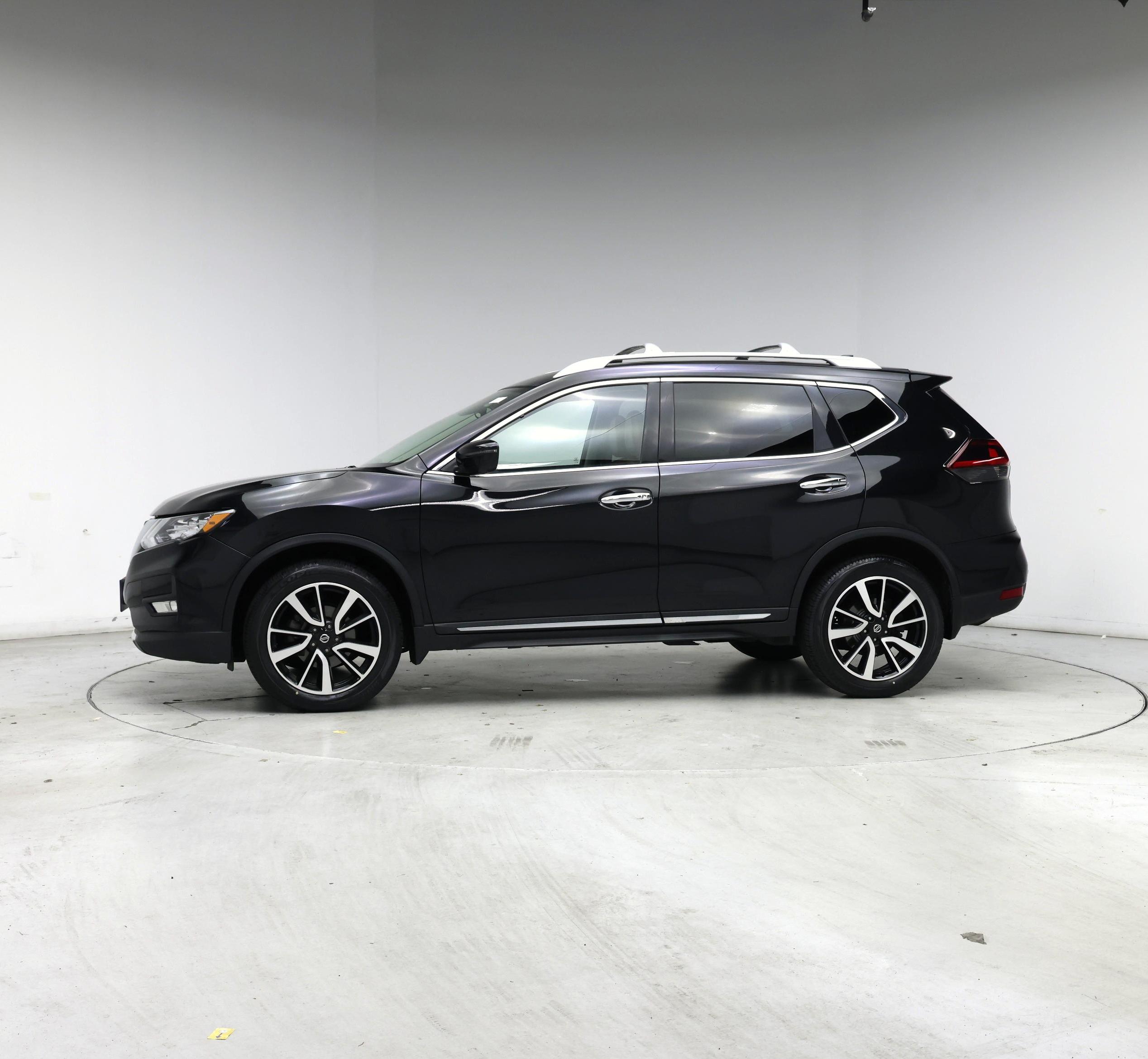 Thumbnail: 2019 Nissan Rogue - 3