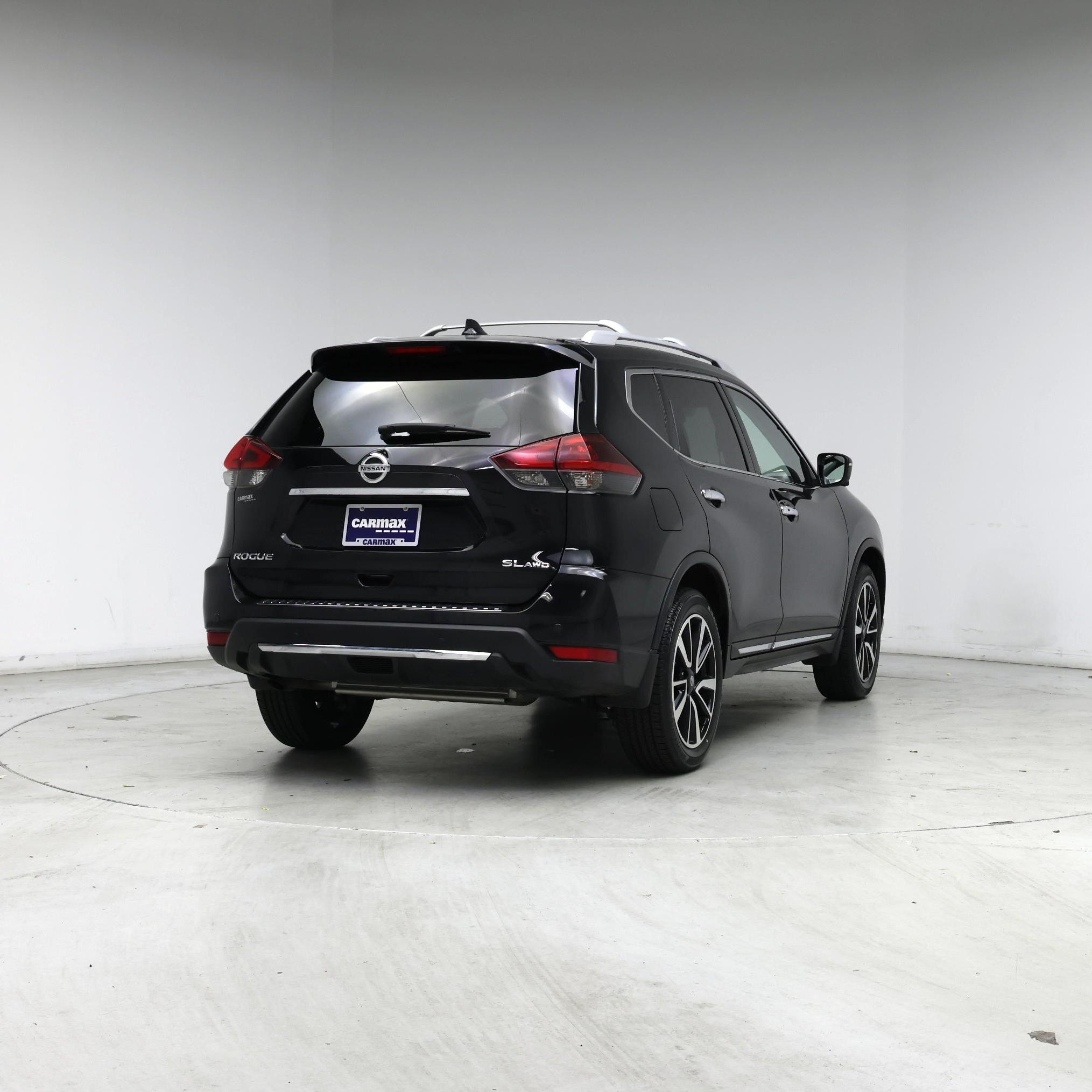 Thumbnail: 2019 Nissan Rogue - 8