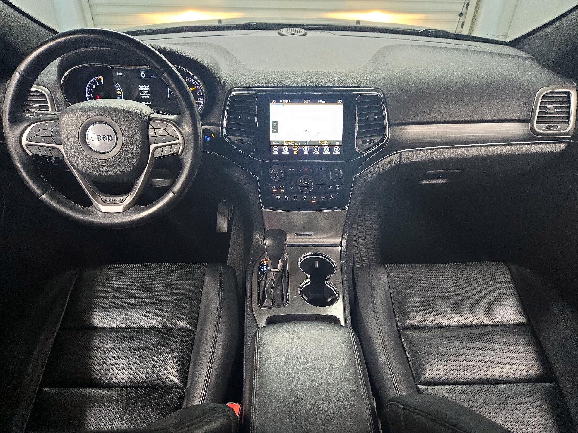 Thumbnail: 2020 Jeep Grand Cherokee - 9