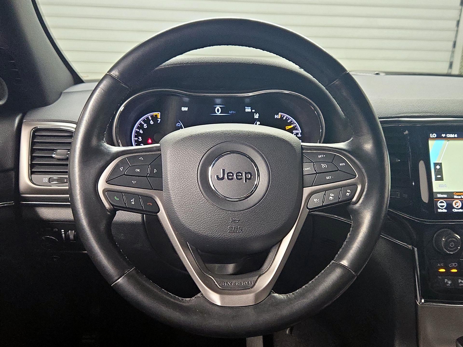 Thumbnail: 2020 Jeep Grand Cherokee - 10