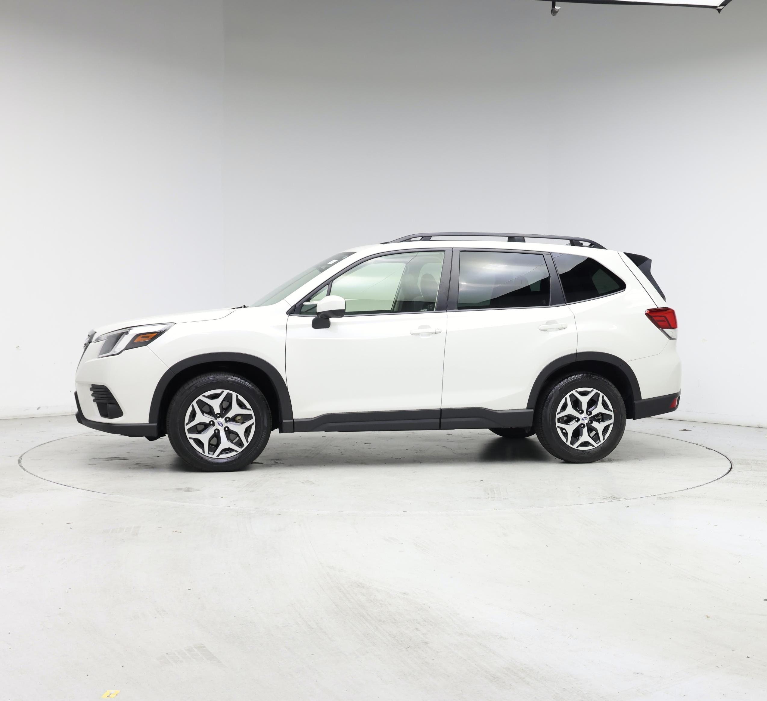 Thumbnail: 2024 Subaru Forester - 3