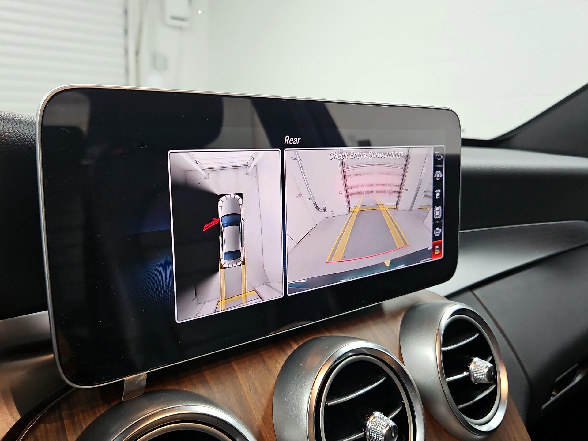 Thumbnail: 2019 Mercedes-Benz C-Class - 15