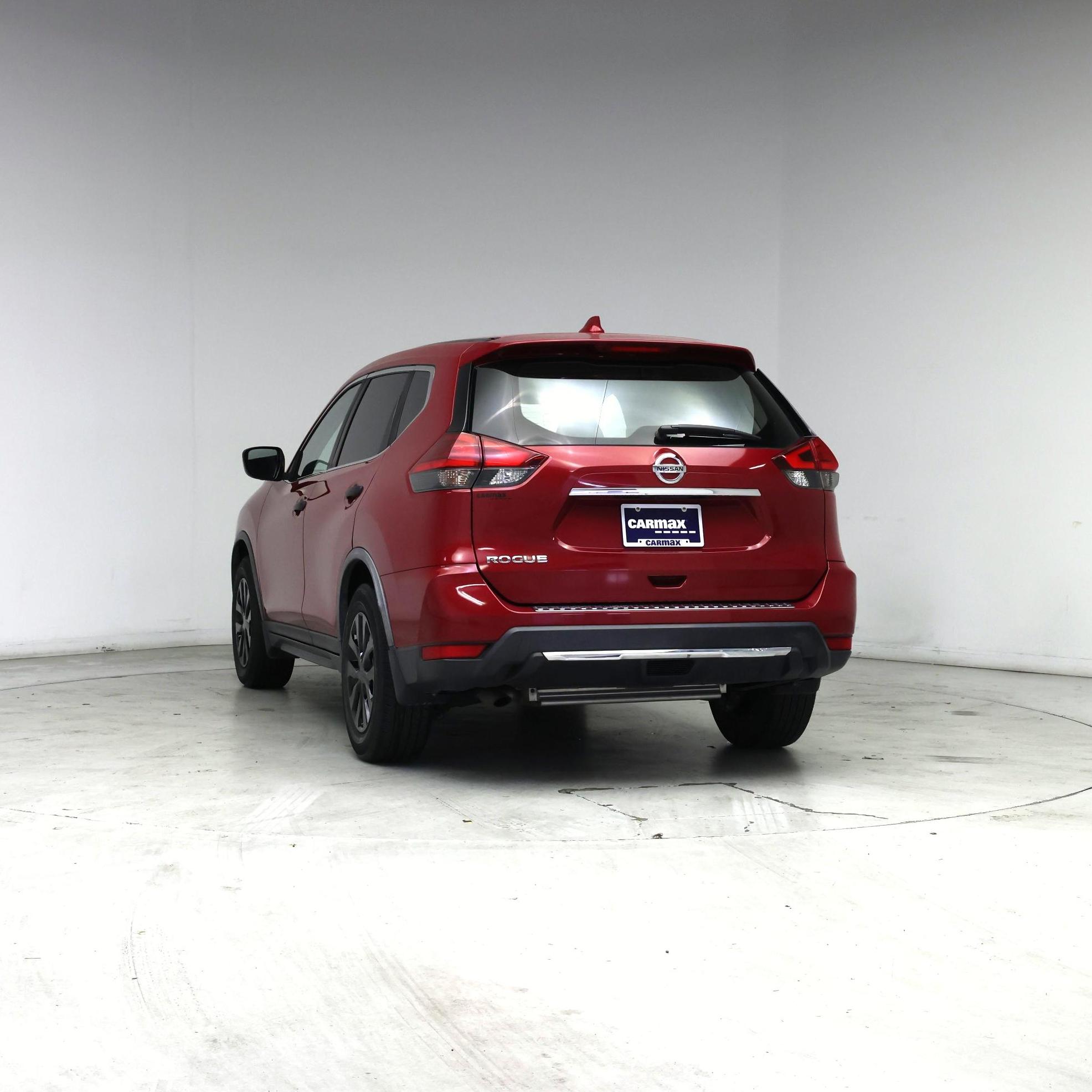 Thumbnail: 2017 Nissan Rogue - 6