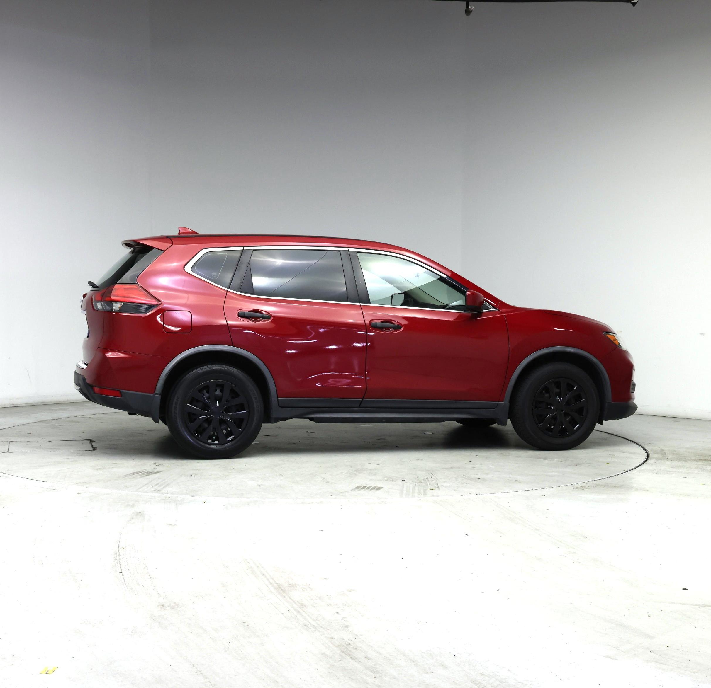 Thumbnail: 2017 Nissan Rogue - 7