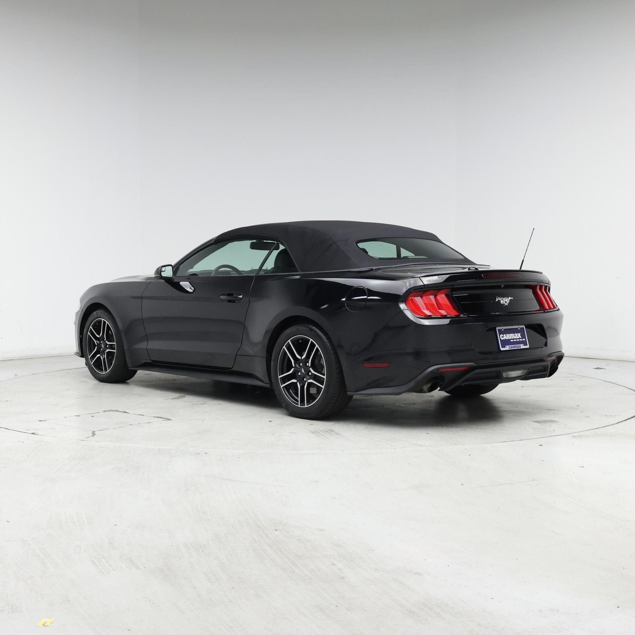 Thumbnail: 2018 Ford Mustang - 2