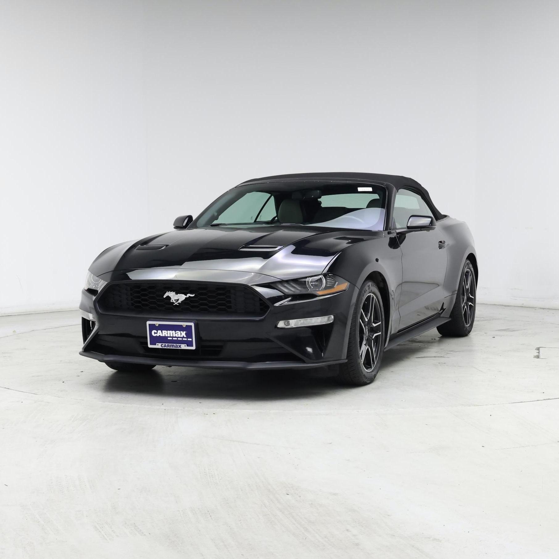 Thumbnail: 2018 Ford Mustang - 4