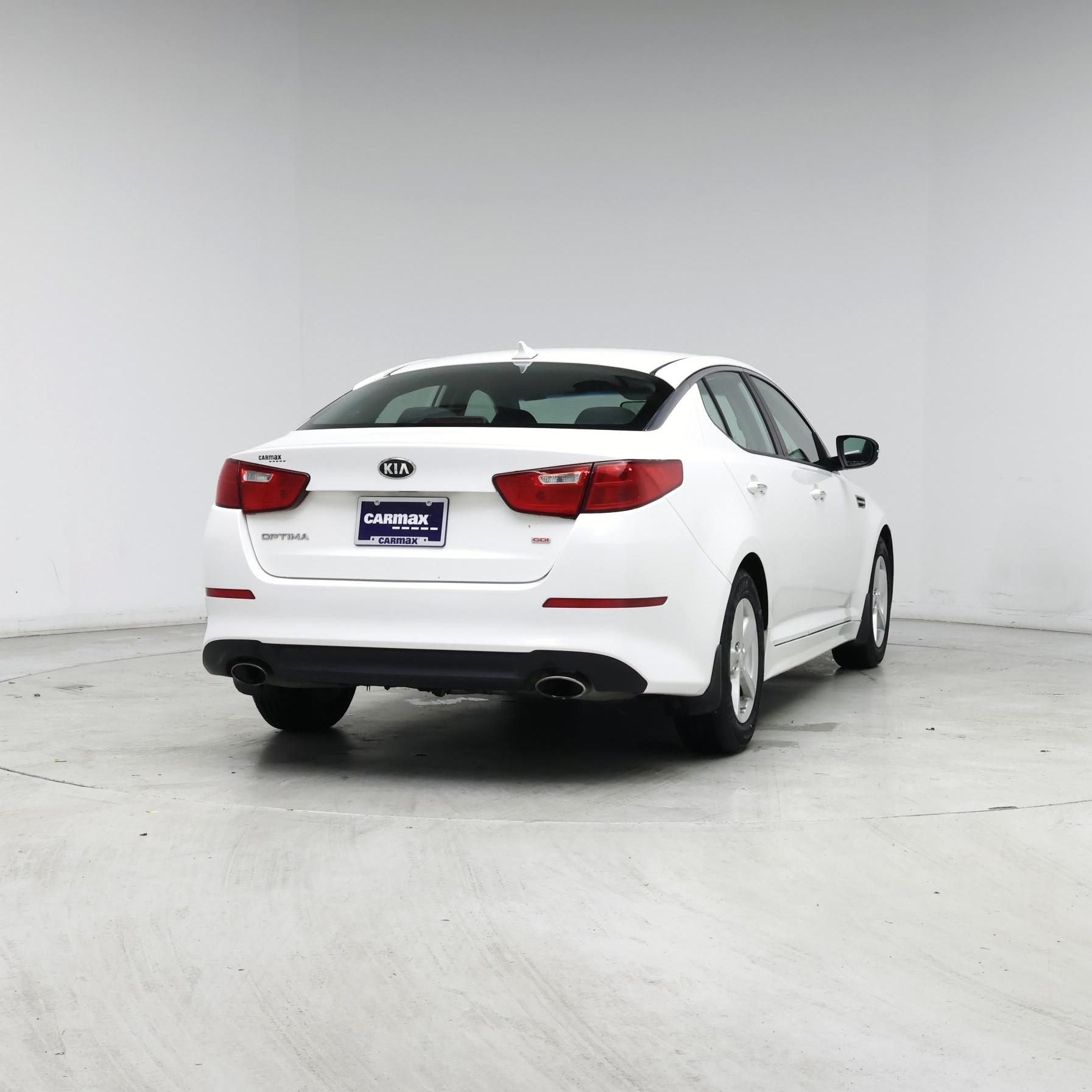 Thumbnail: 2015 Kia Optima - 8