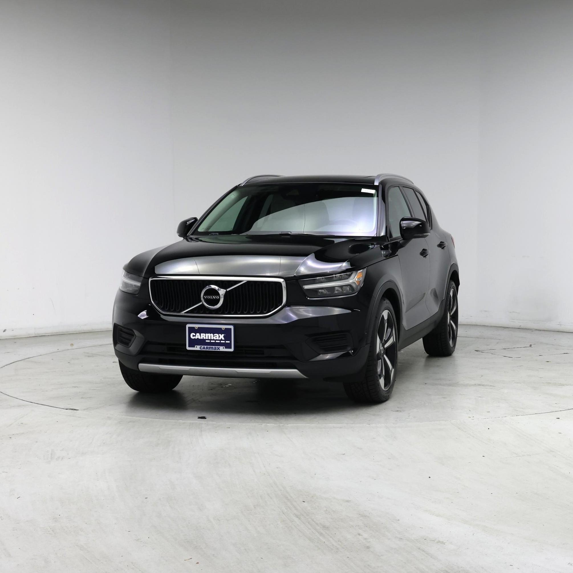 Thumbnail: 2019 Volvo XC40 - 4