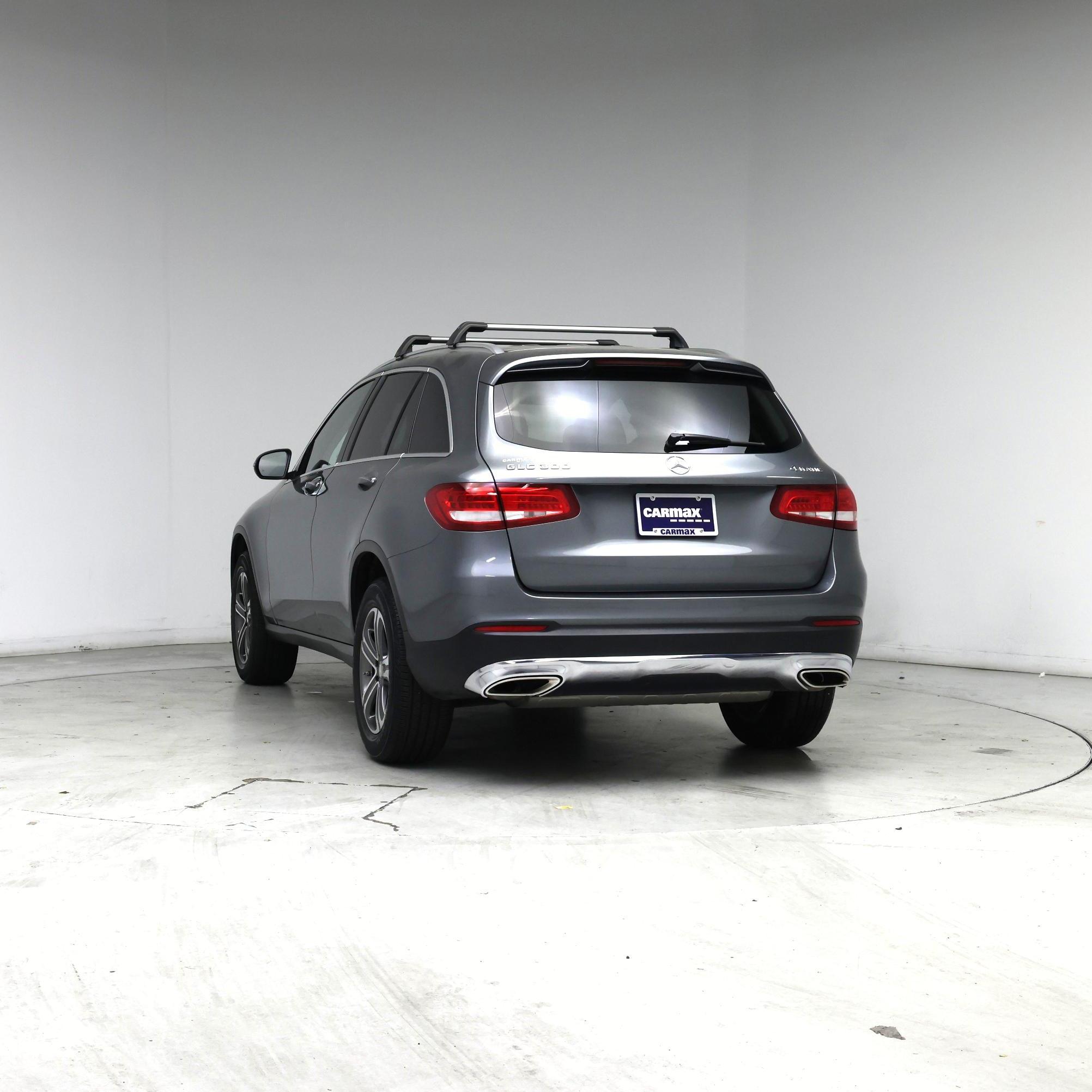 Thumbnail: 2016 Mercedes-Benz GLC - 6