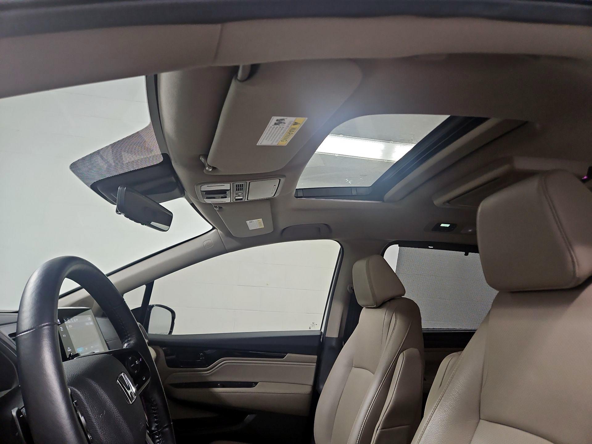 Thumbnail: 2019 Honda Odyssey - 20