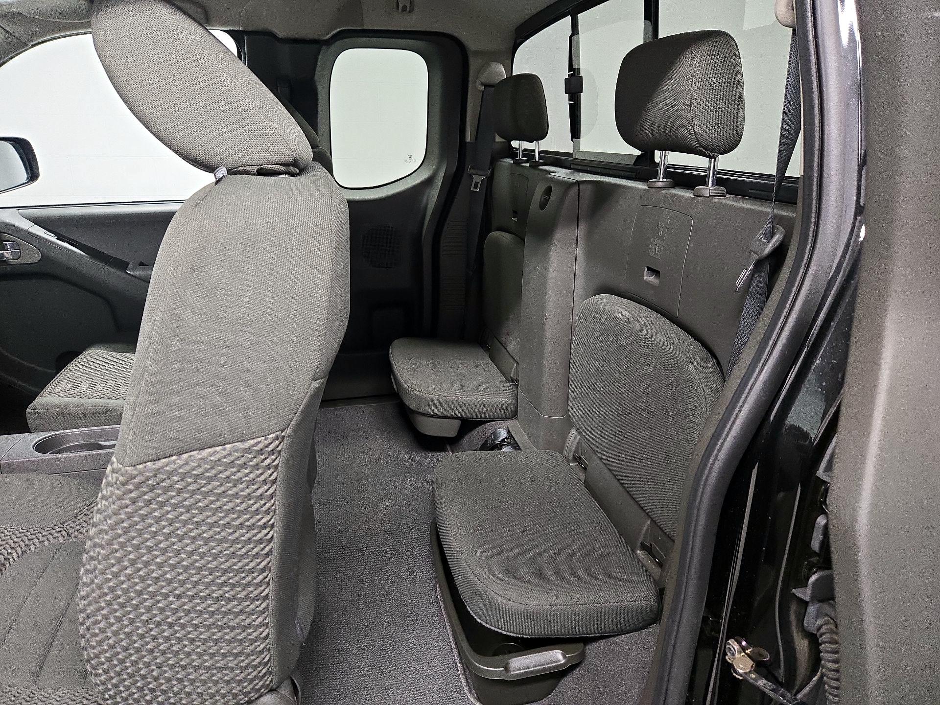 Thumbnail: 2020 Nissan Frontier - 19