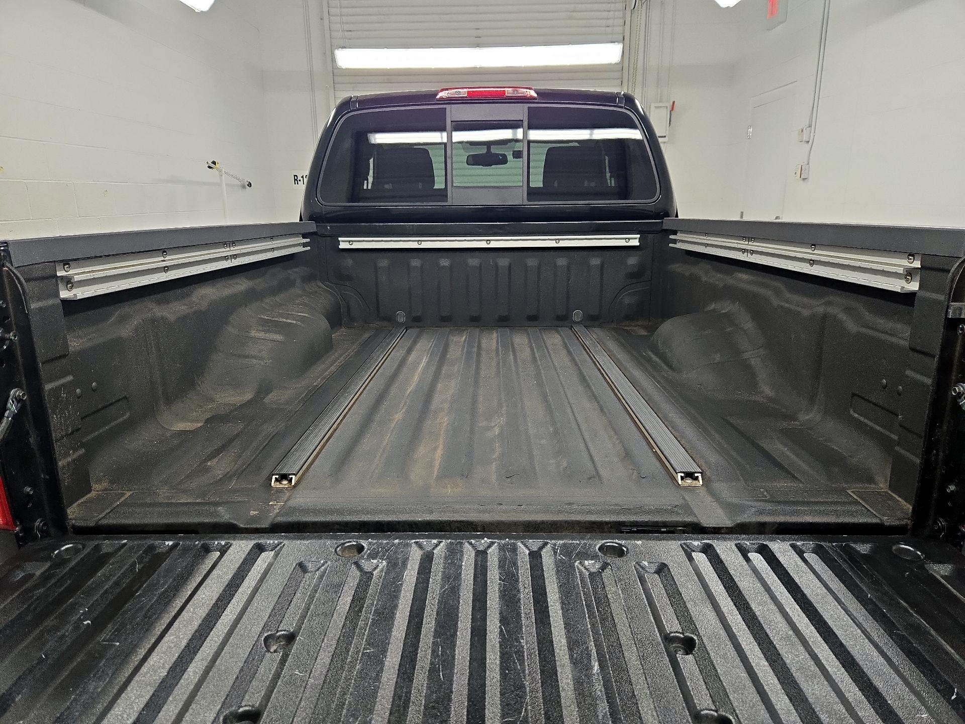 Thumbnail: 2020 Nissan Frontier - 20
