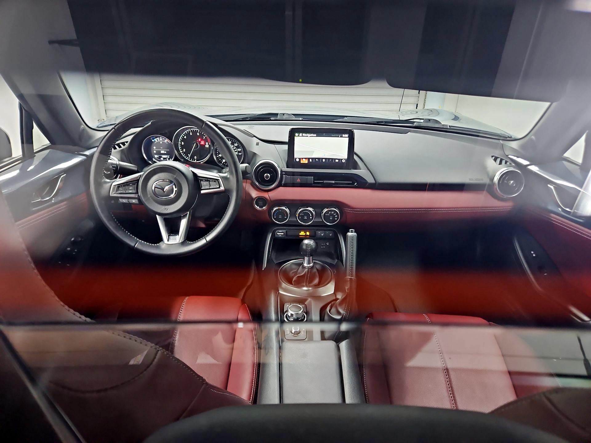 Thumbnail: 2020 Mazda MX-5 Miata - 9