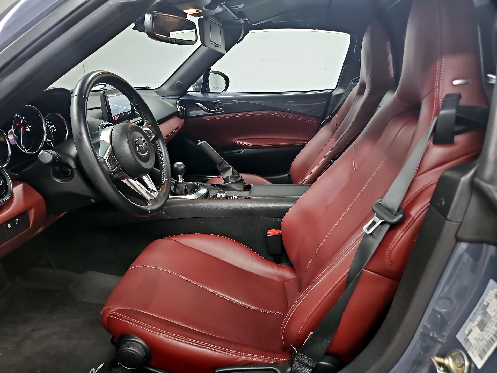 Thumbnail: 2020 Mazda MX-5 Miata - 20