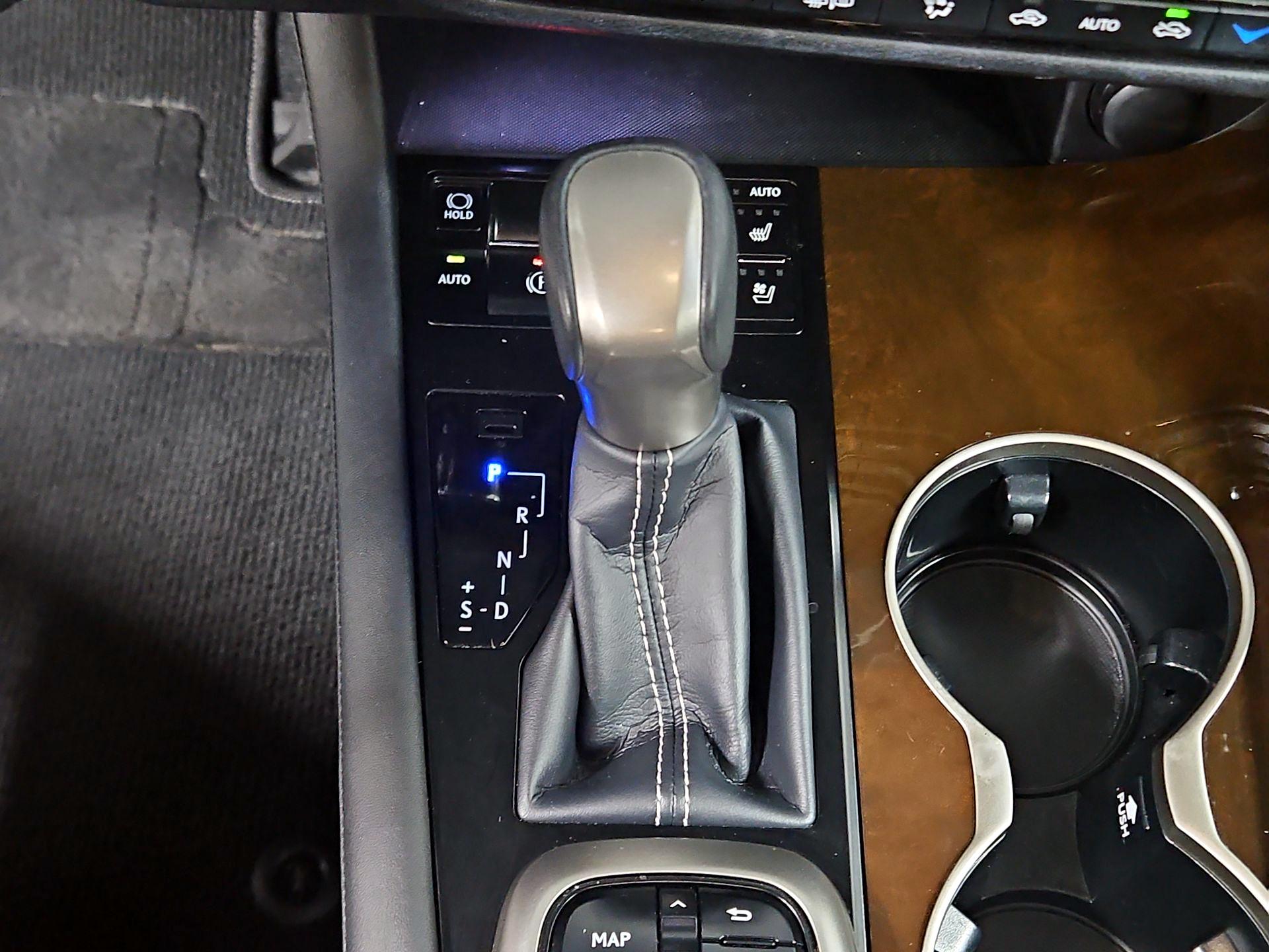 Thumbnail: 2019 Lexus RX - 18