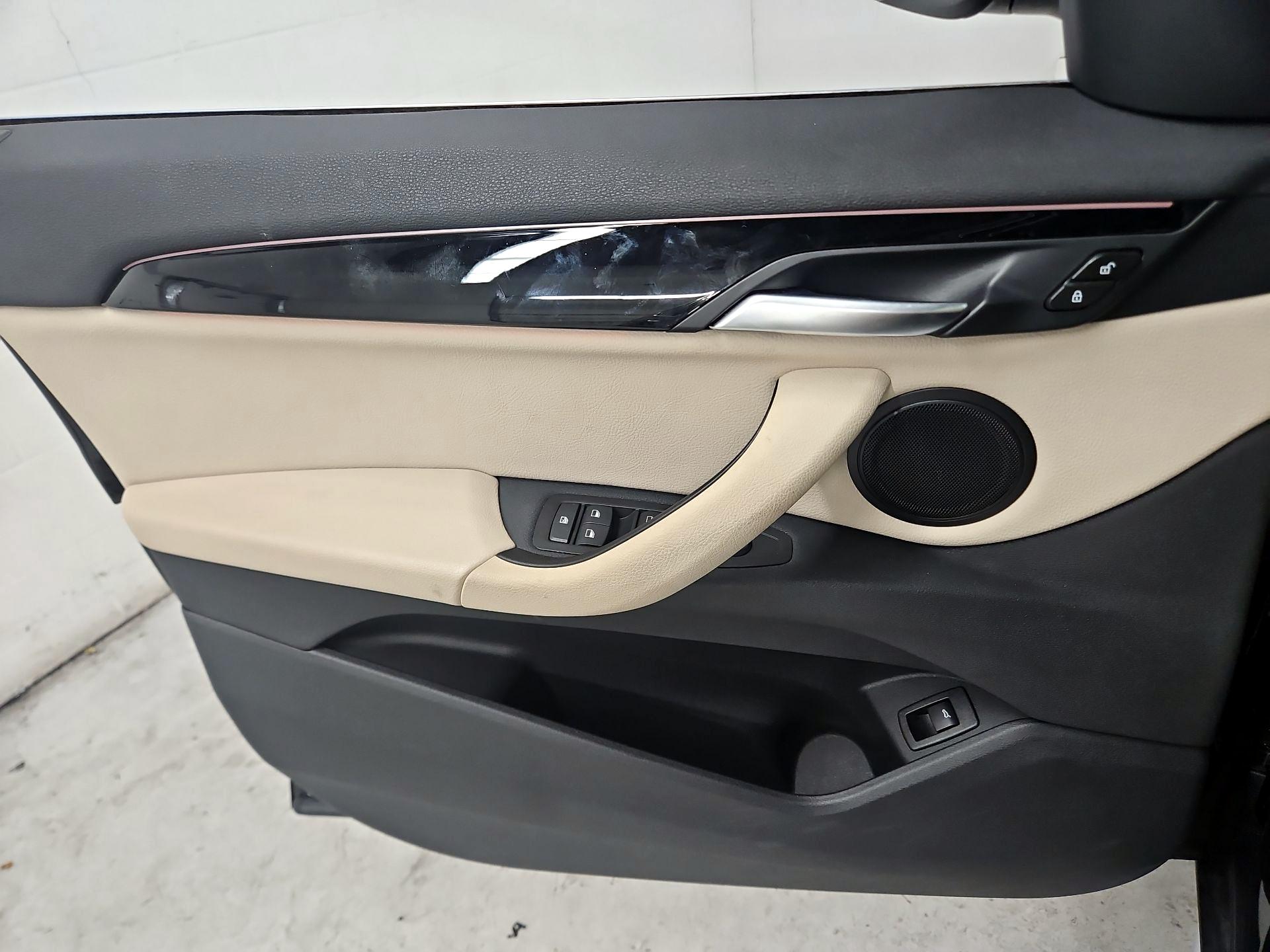 Thumbnail: 2019 BMW X1 - 12