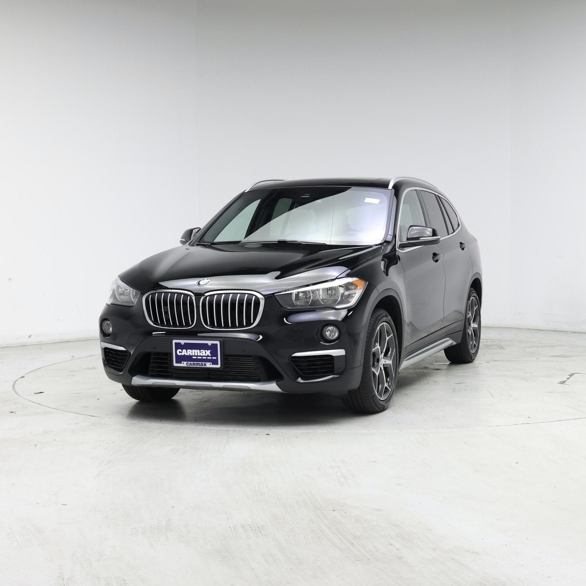 Thumbnail: 2019 BMW X1 - 4