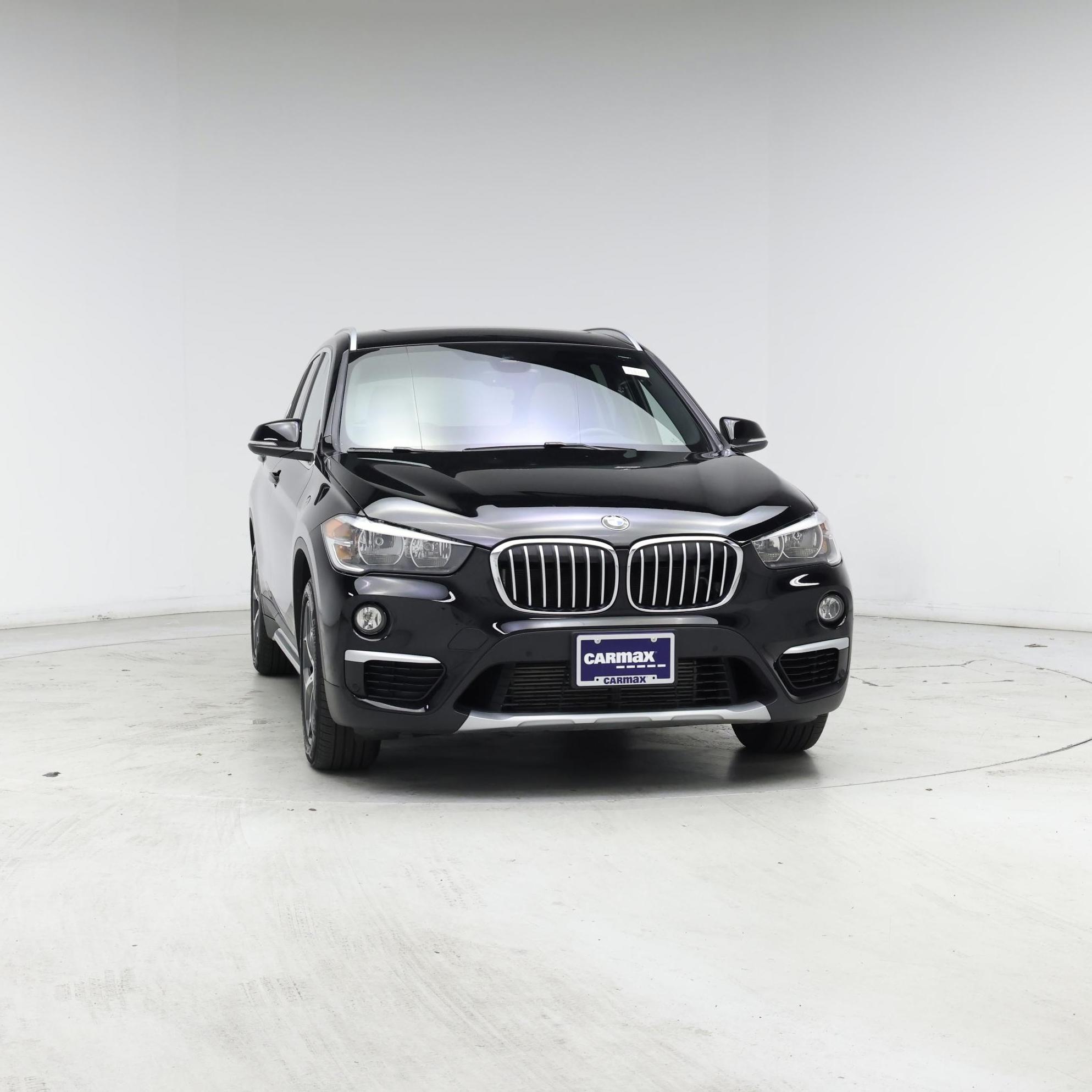 Thumbnail: 2019 BMW X1 - 5
